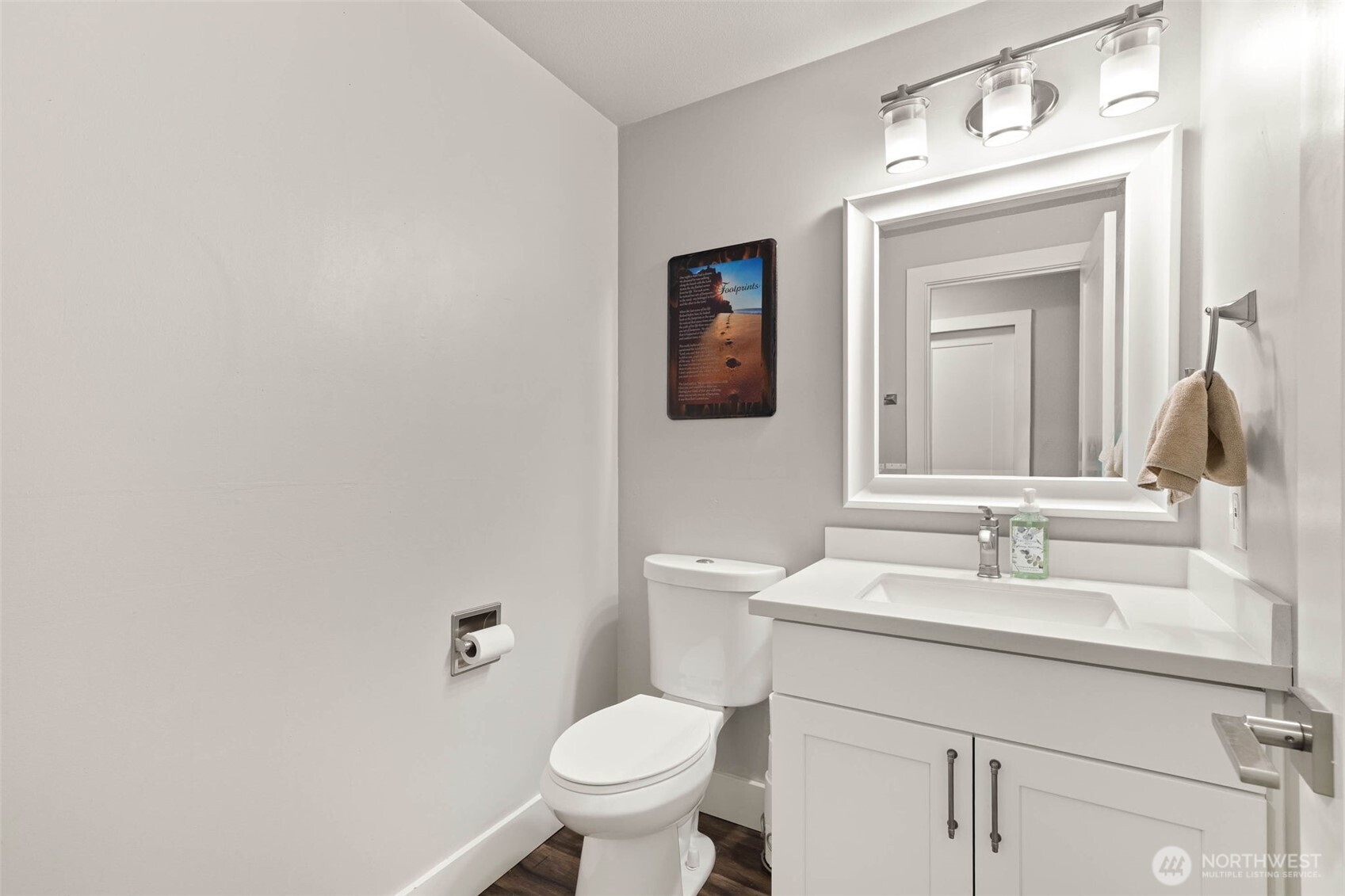 2306 38th Avenue Property Photo 9