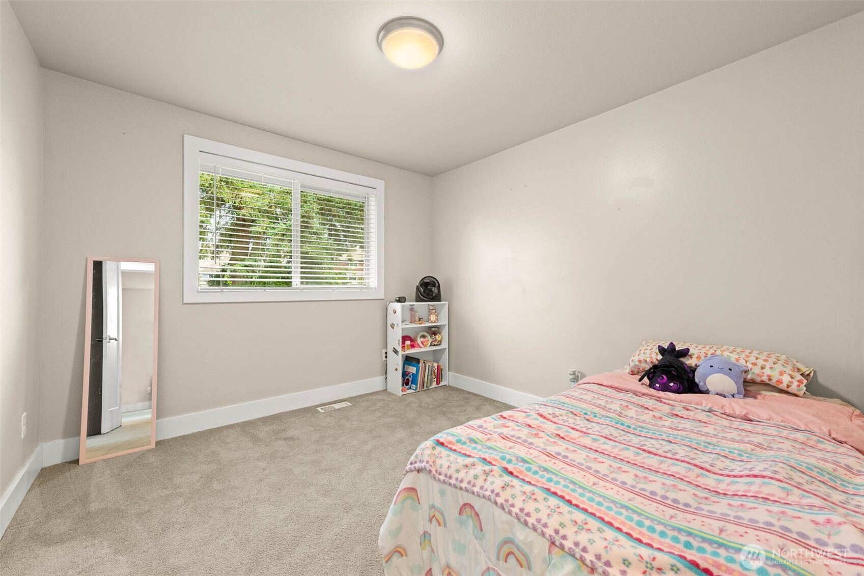 2306 38th Avenue Property Photo 23