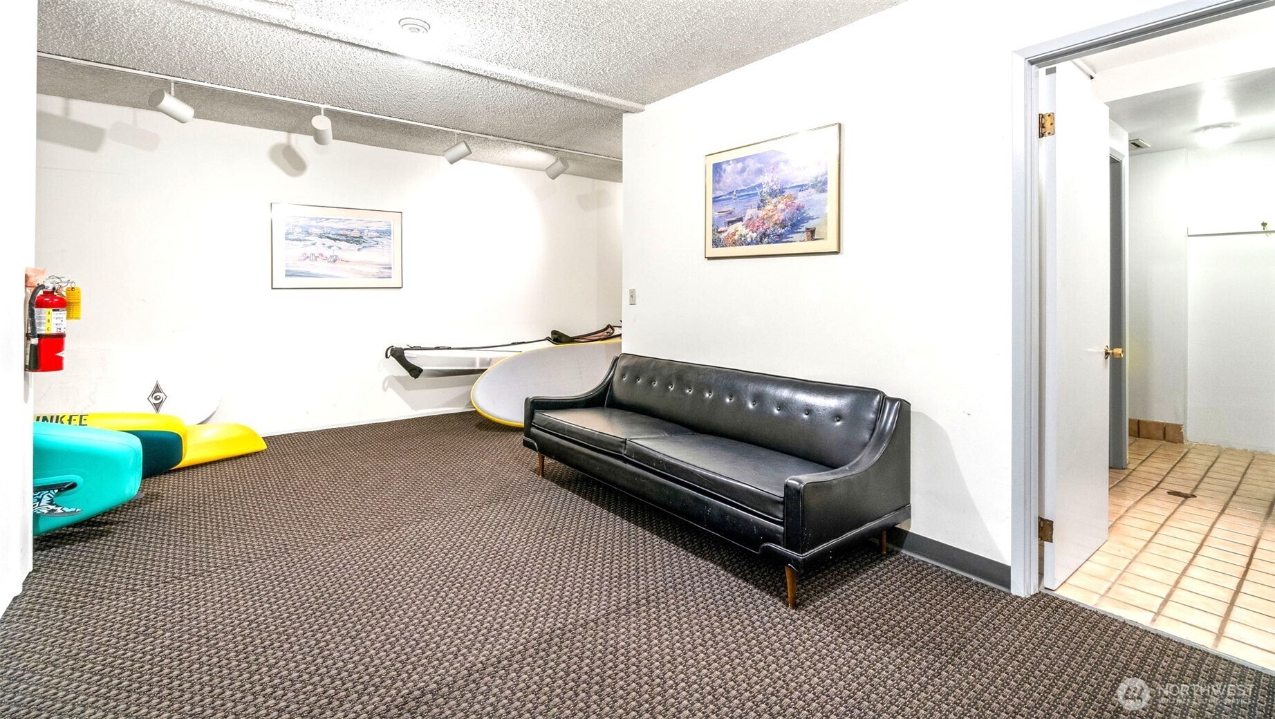 75 E Lynn Street B Property Photo 23