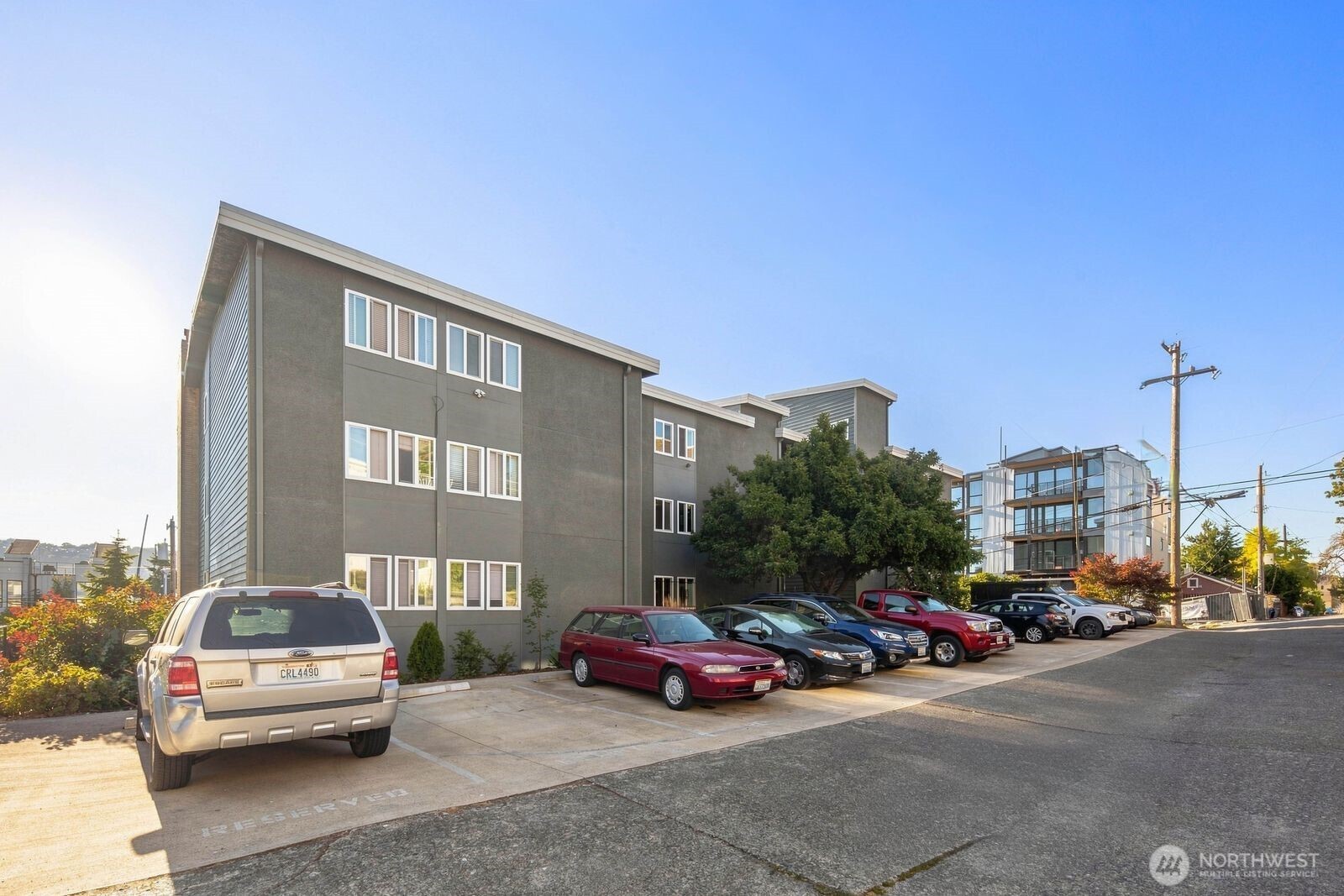 75 E Lynn Street B Property Photo 34
