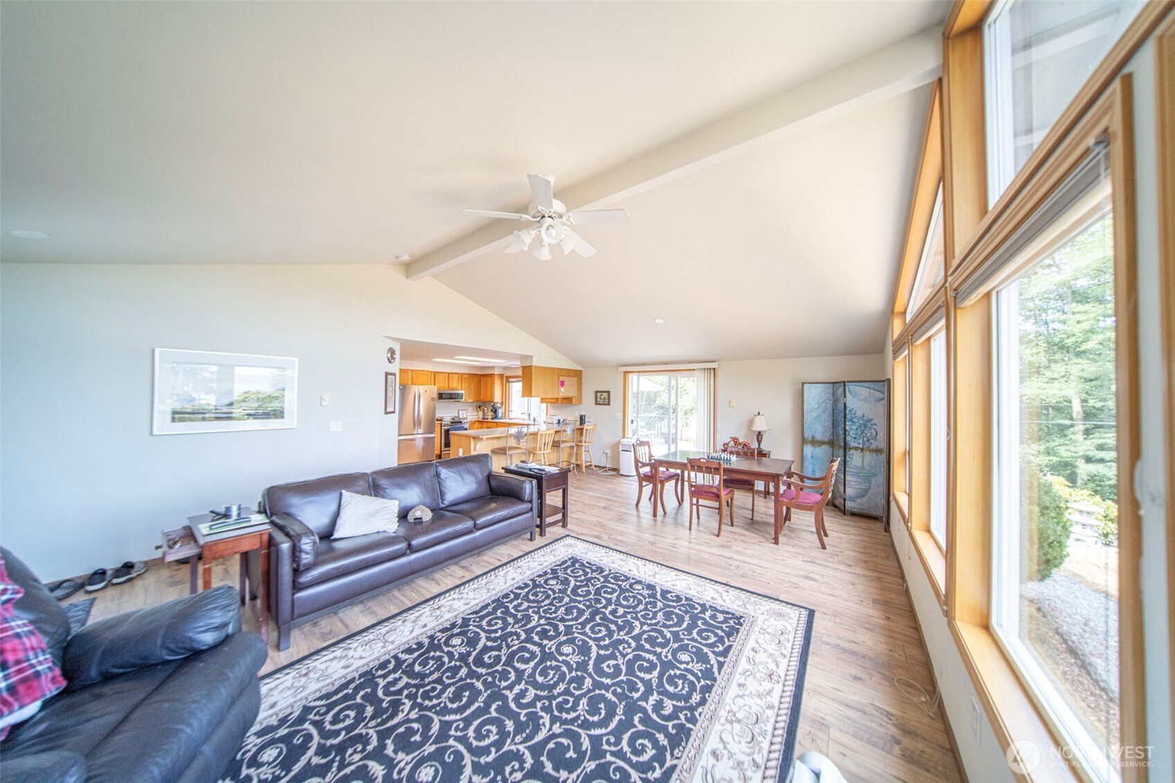 2196 N Bluff Road Property Photo 10
