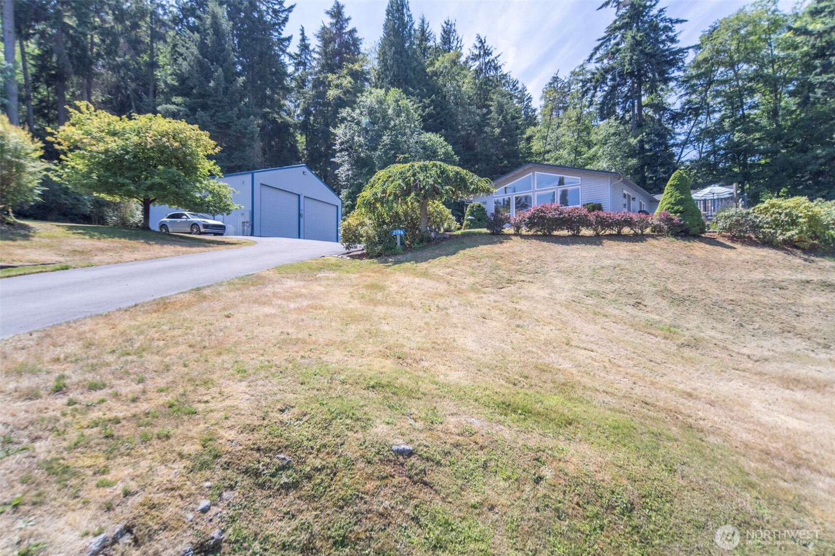 2196 N Bluff Road Property Photo 18
