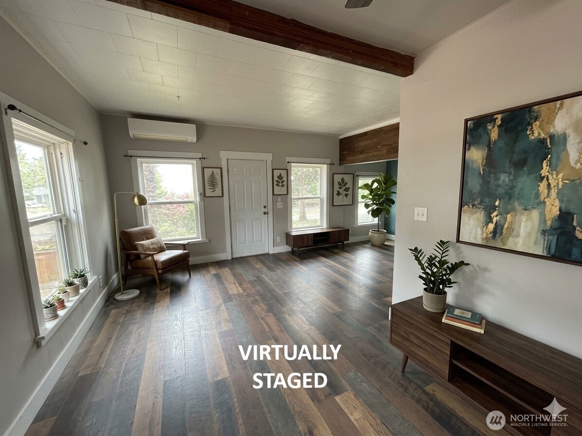 1270 Retsil Road Property Photo 6