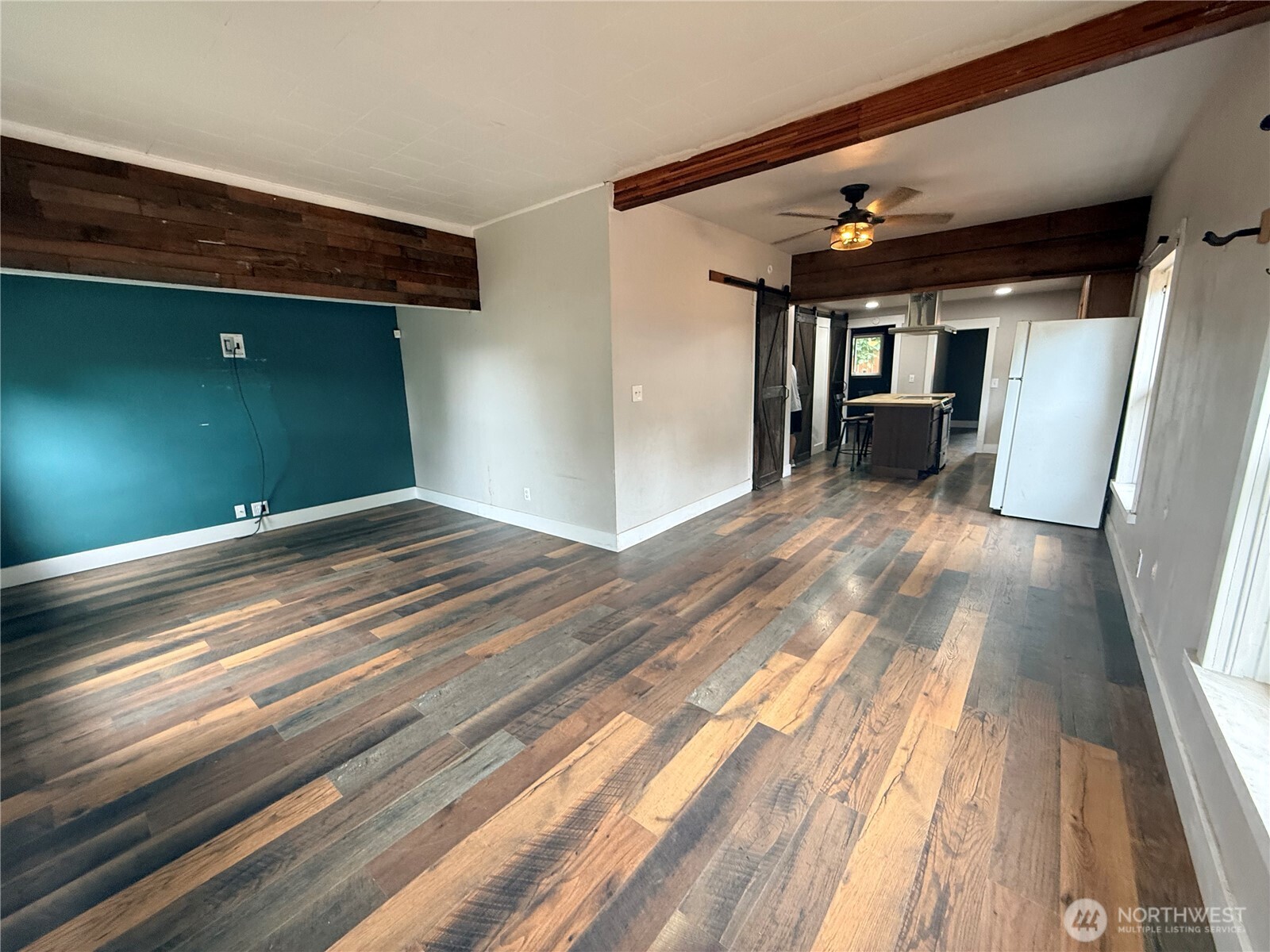 1270 Retsil Road Property Photo 8