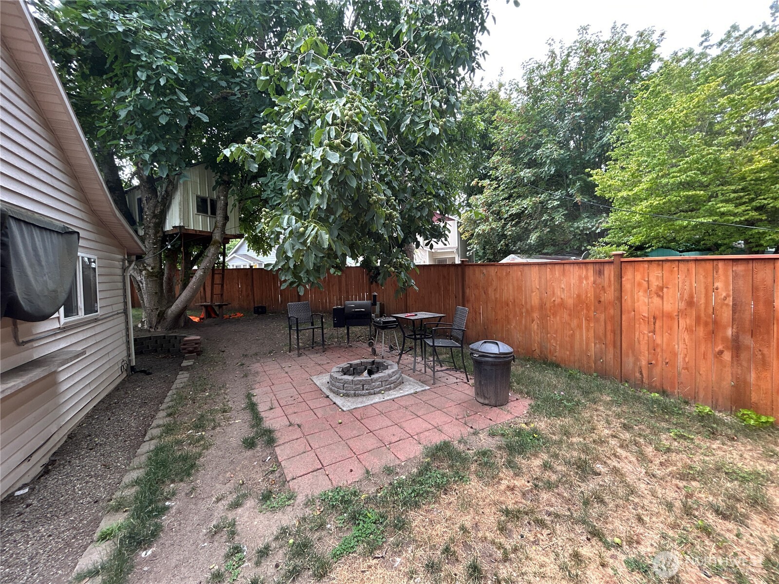 1270 Retsil Road Property Photo 14