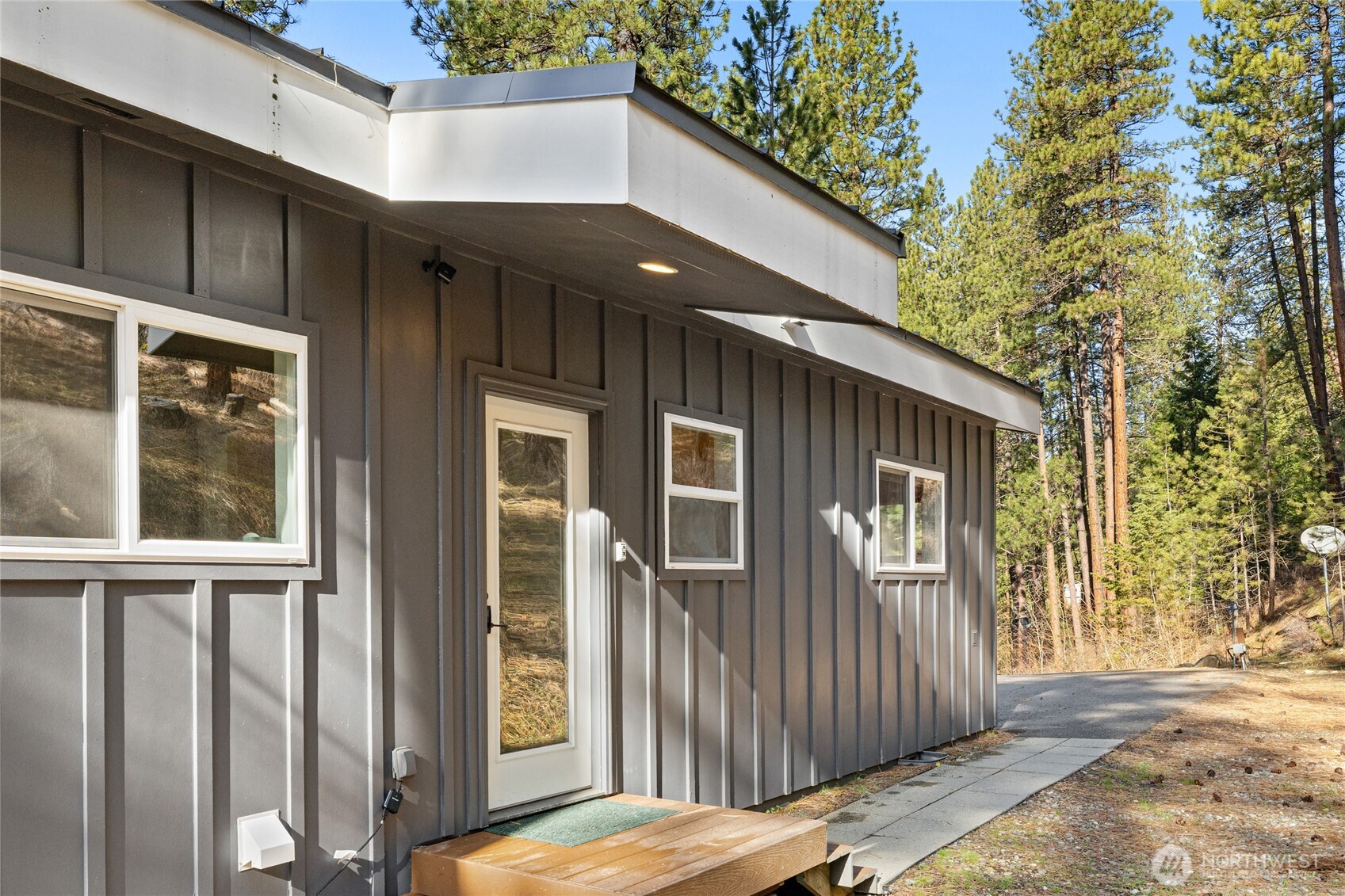 5910 Teanaway Road Property Photo 30
