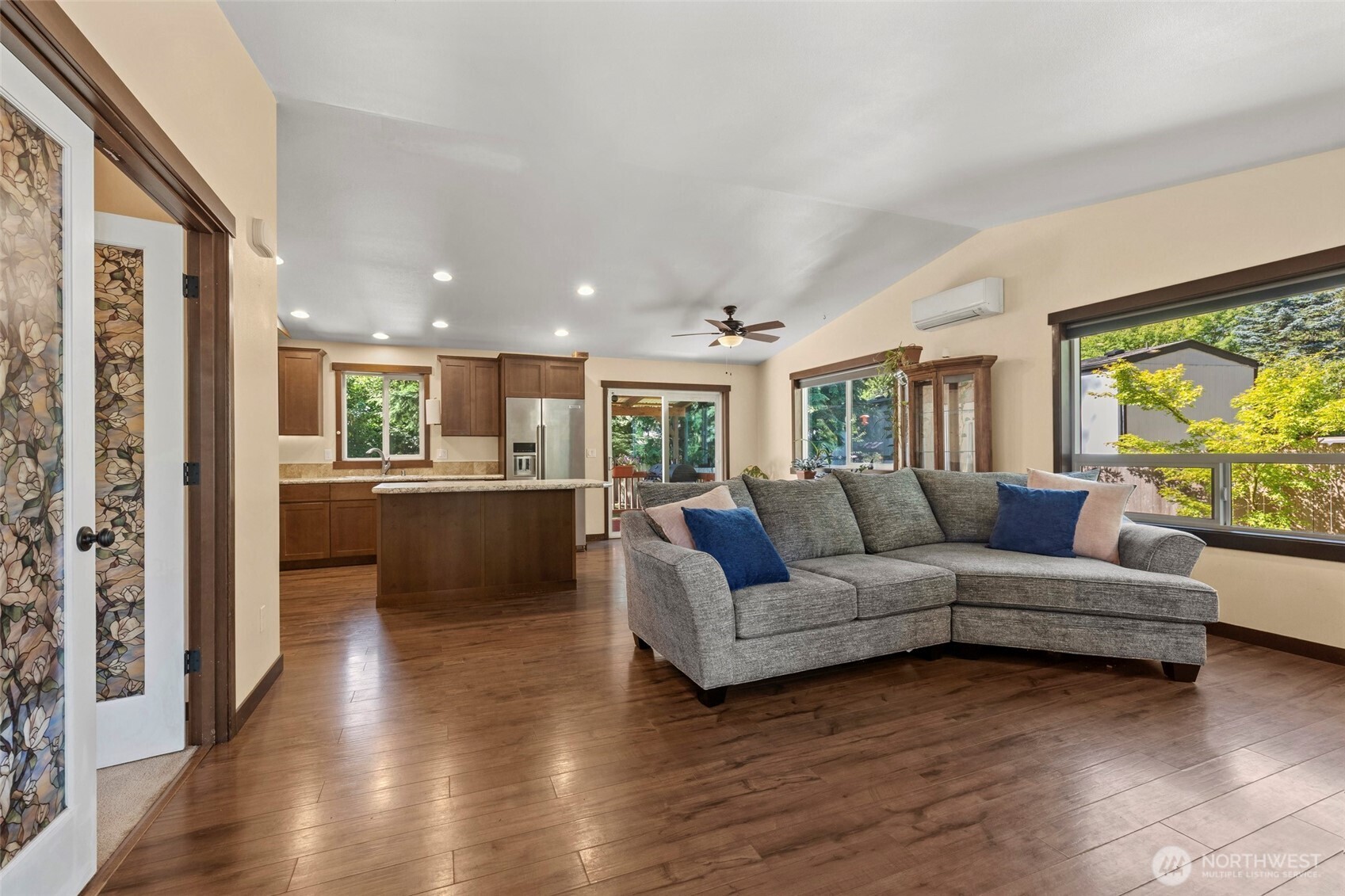 44303 Pine Road Property Photo 3