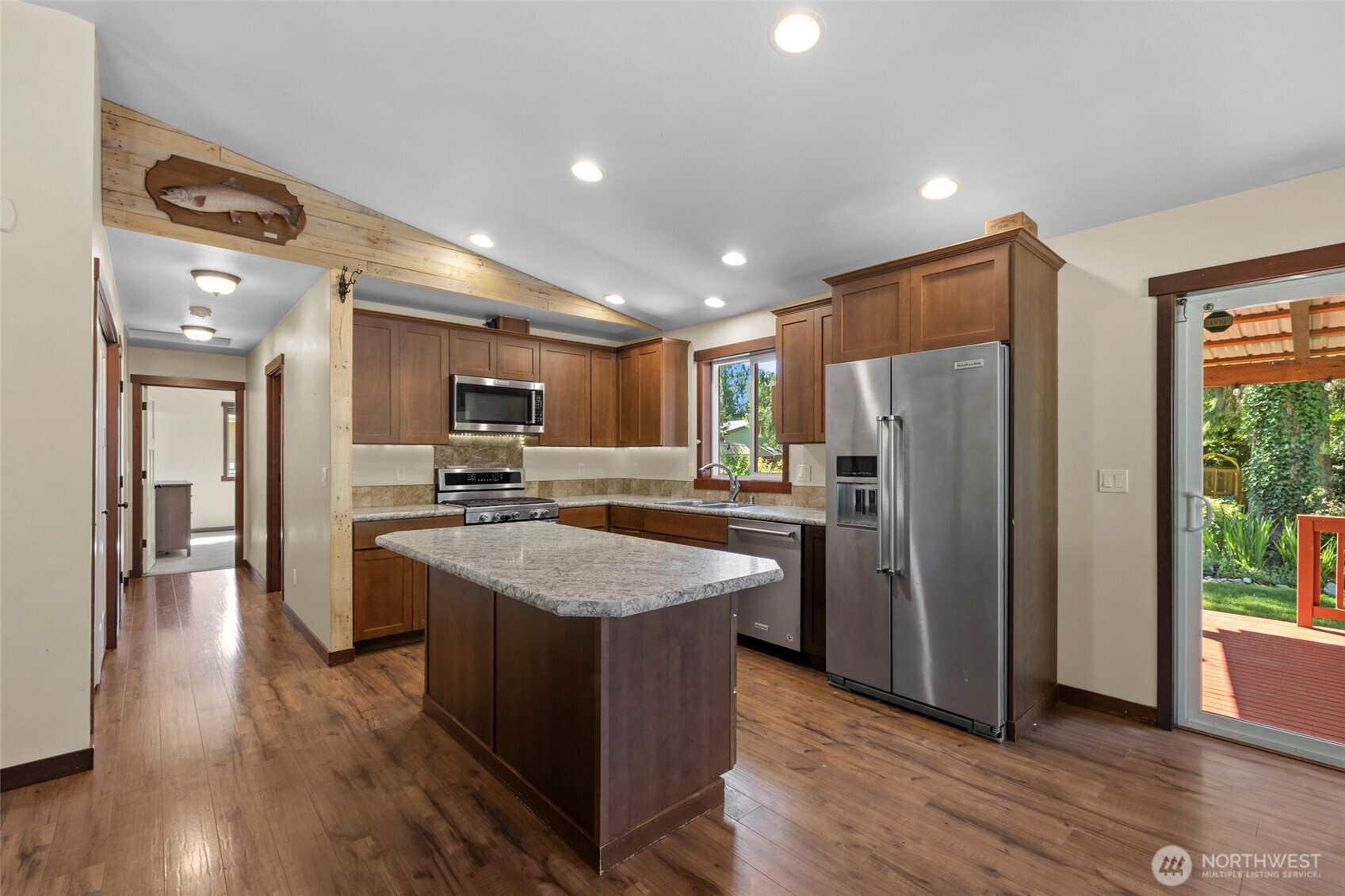 44303 Pine Road Property Photo 10