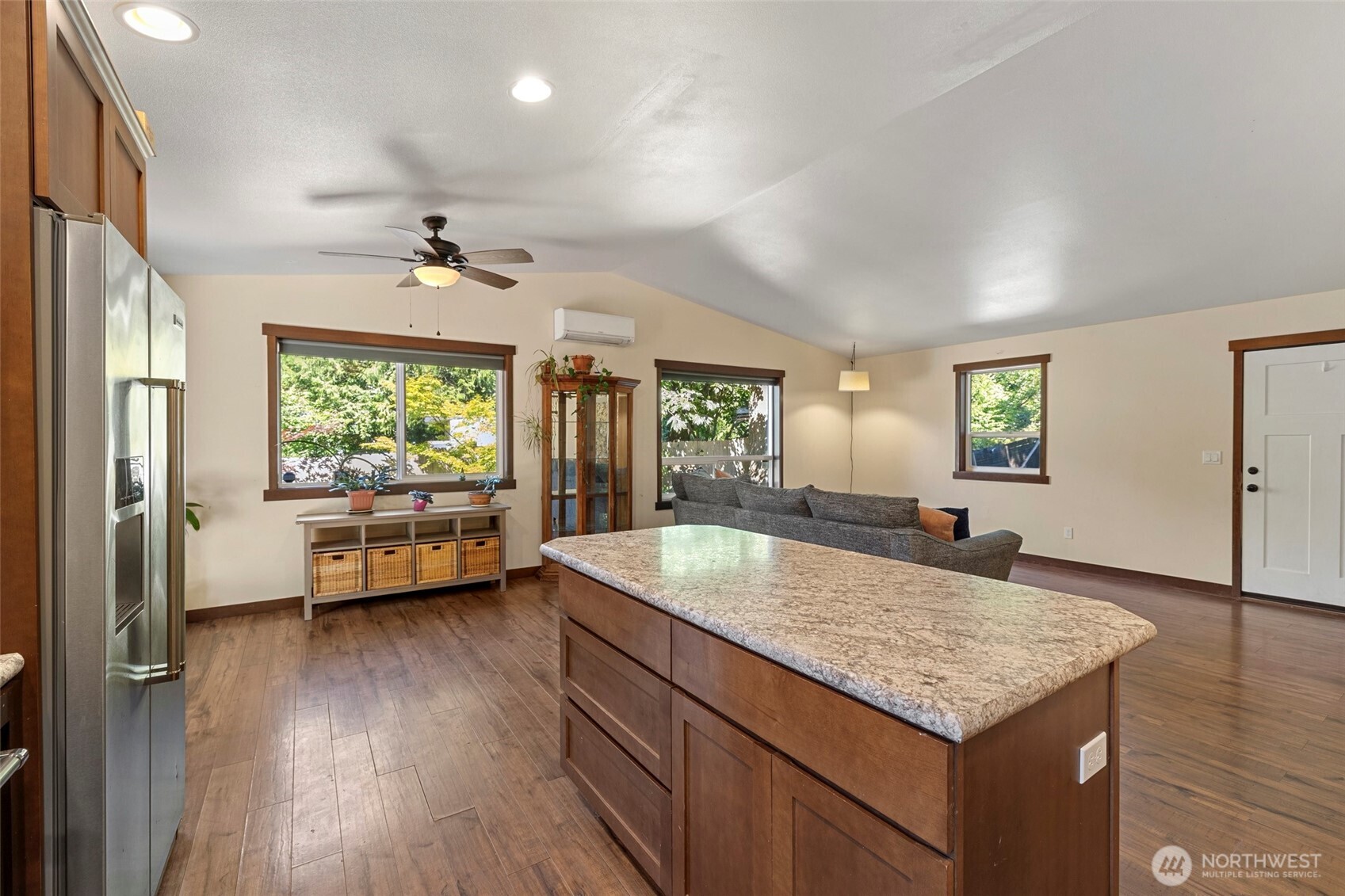 44303 Pine Road Property Photo 13