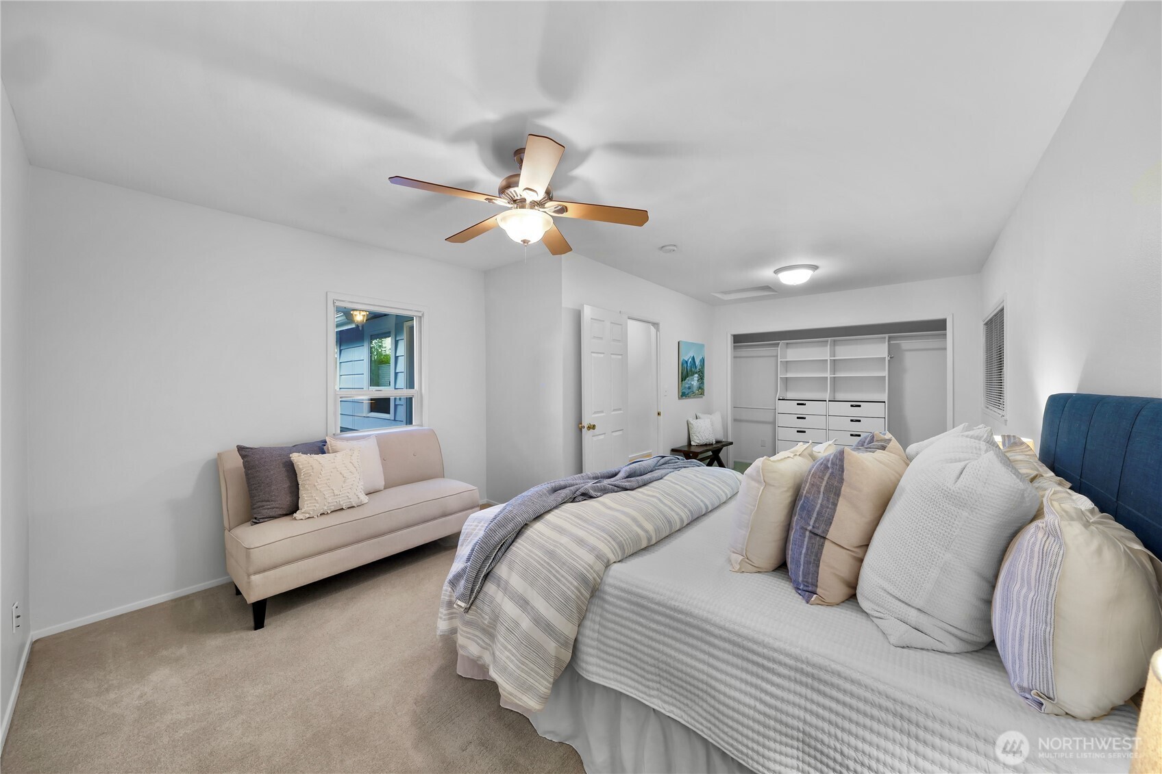 137 33rd Street Property Photo 4