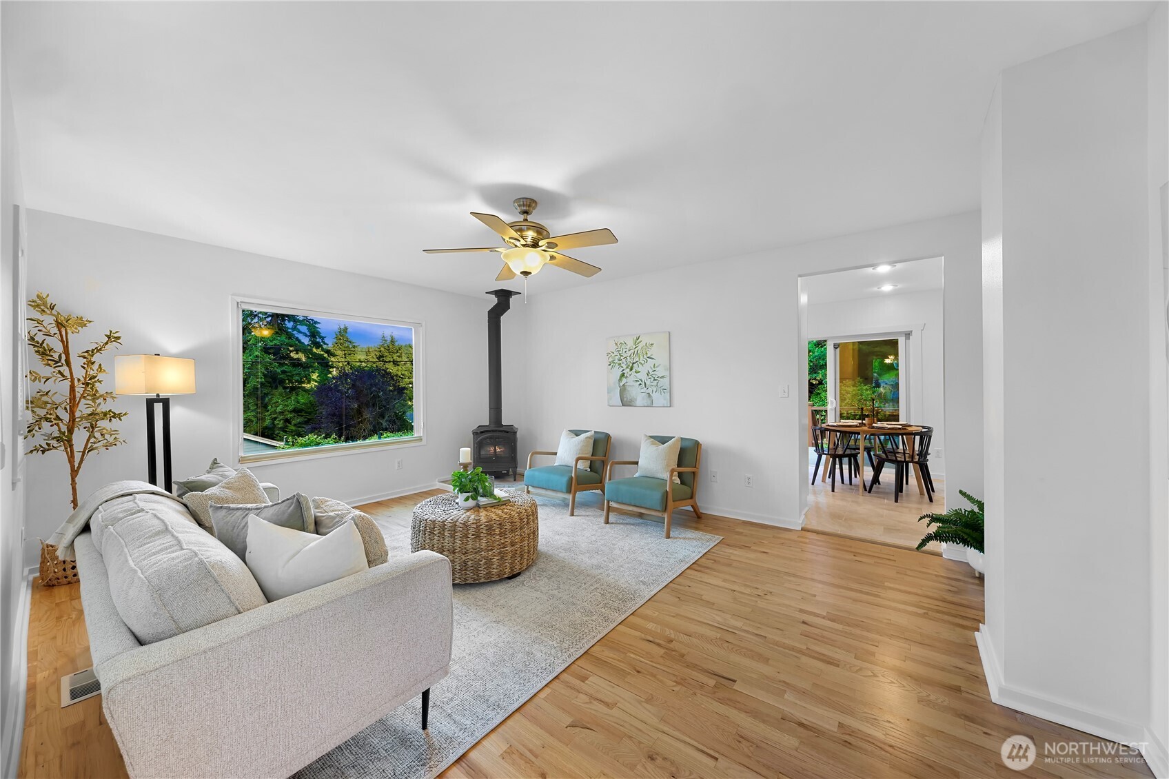 137 33rd Street Property Photo 9