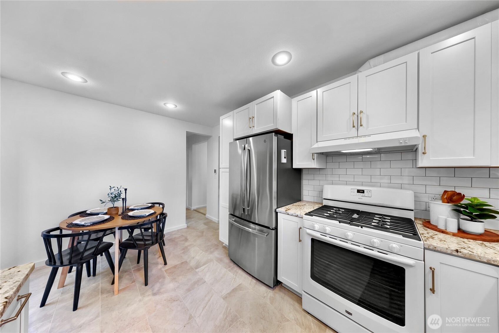 137 33rd Street Property Photo 15