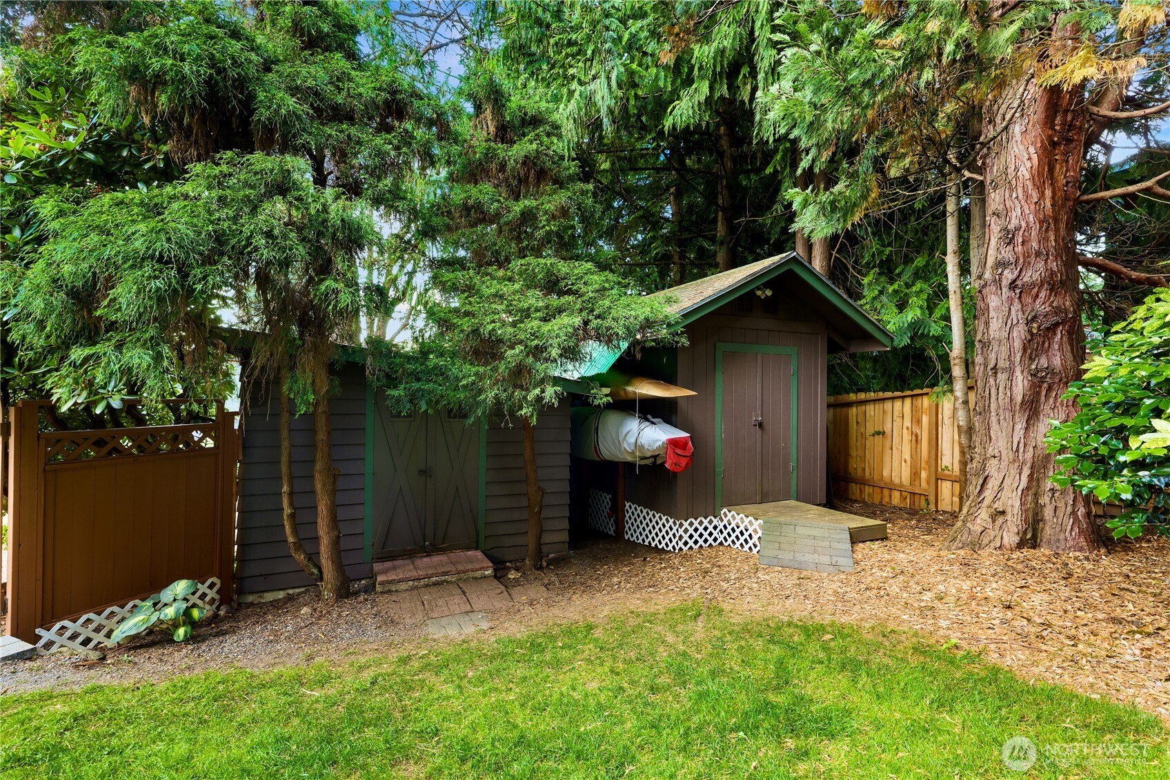 137 33rd Street Property Photo 35