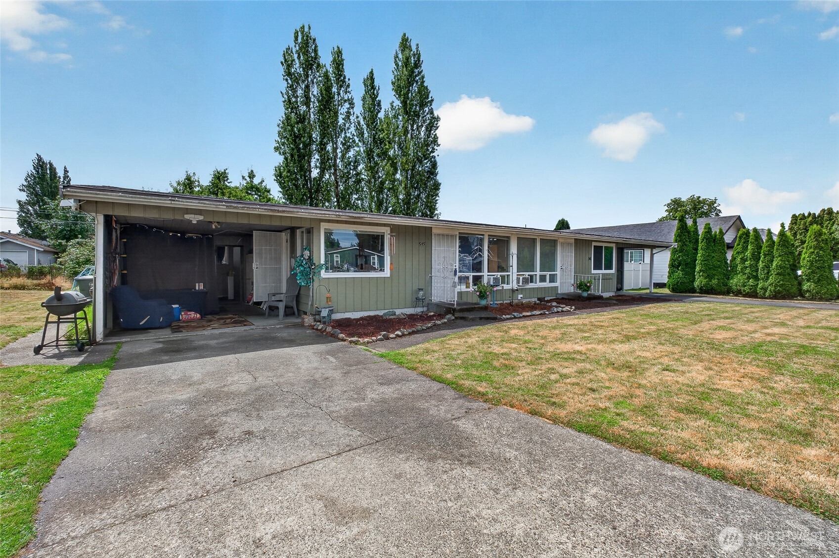 541 545 D Street Property Photo 5