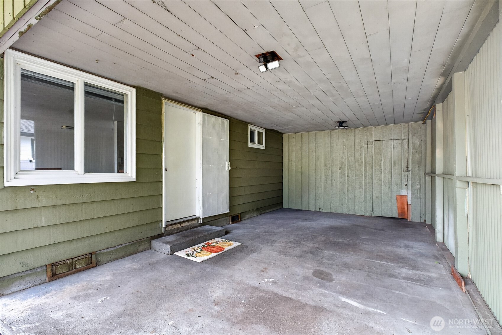 541 545 D Street Property Photo 7