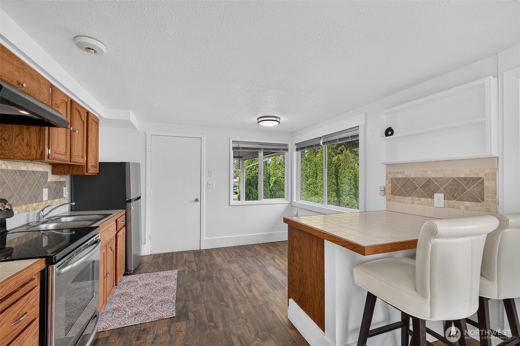 541 545 D Street Property Photo 13