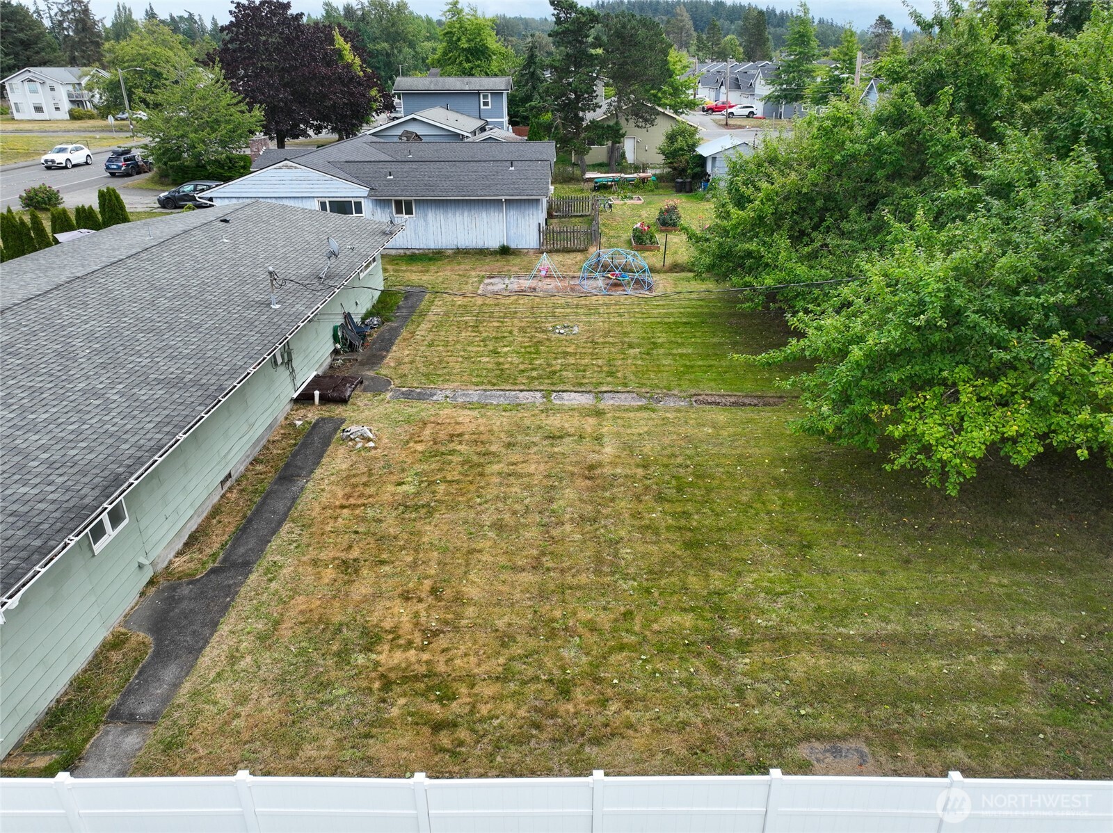 541 545 D Street Property Photo 29