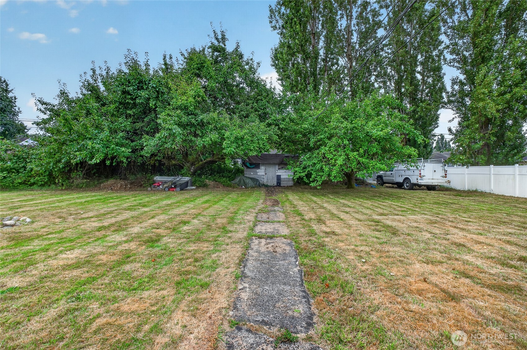 541 545 D Street Property Photo 33