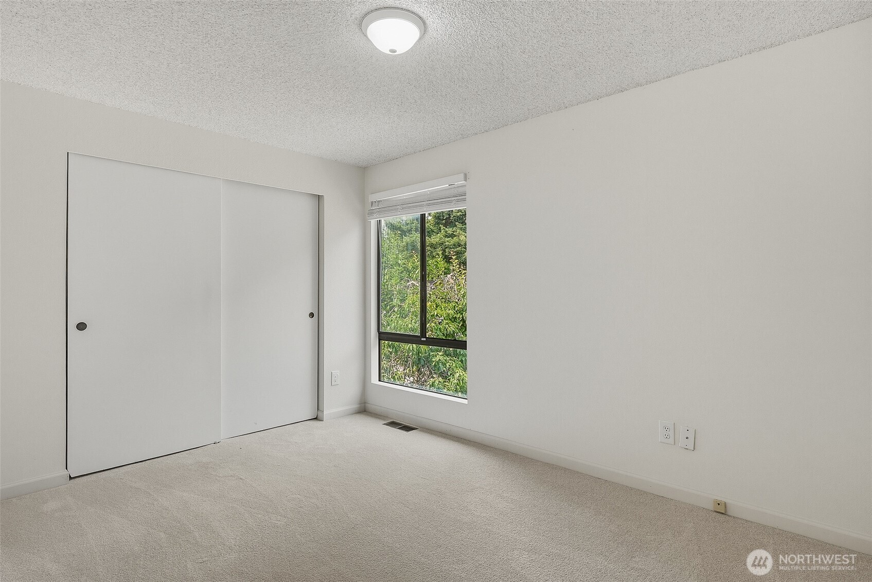 16531 Ne 98th Ct Property Photo 18