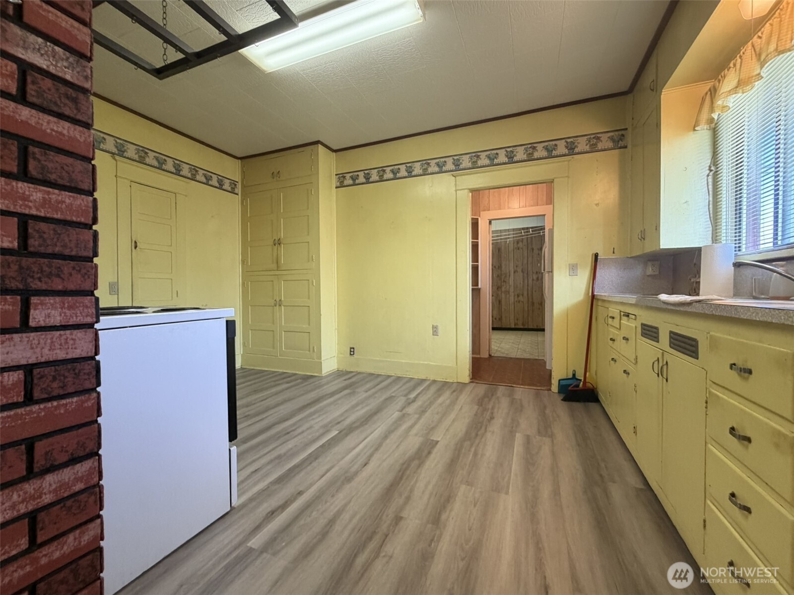 1808 Pacific Avenue Property Photo 9