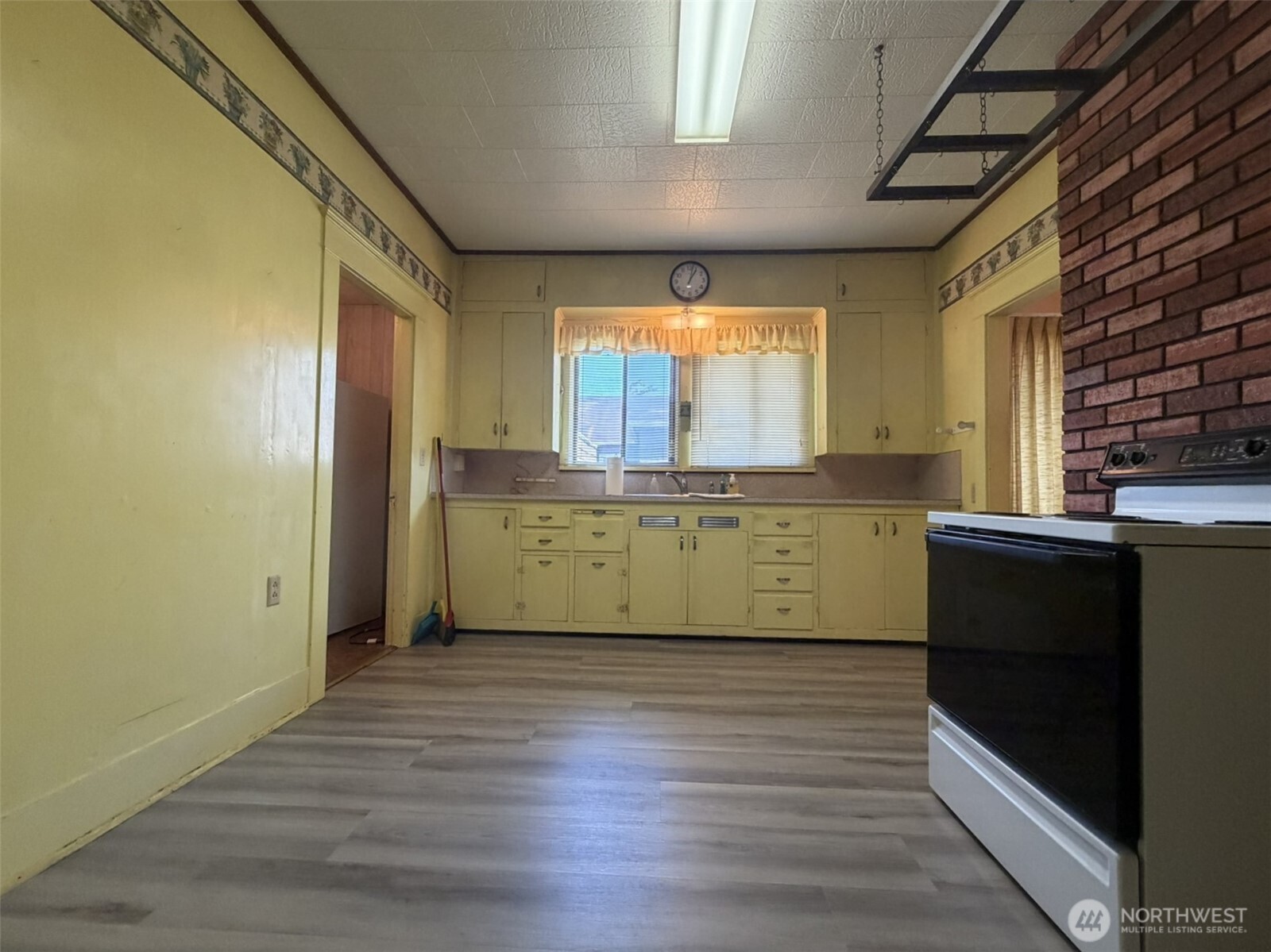 1808 Pacific Avenue Property Photo 10