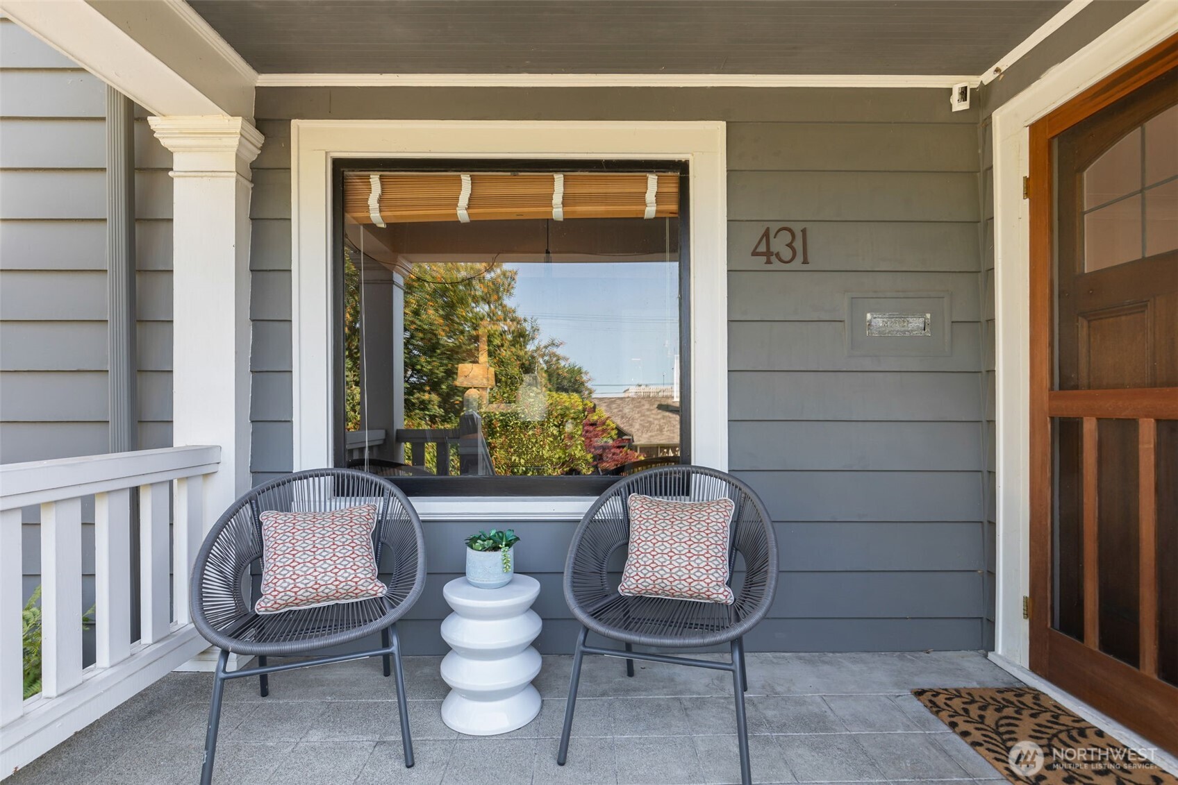 431 Smith Street Property Photo 2