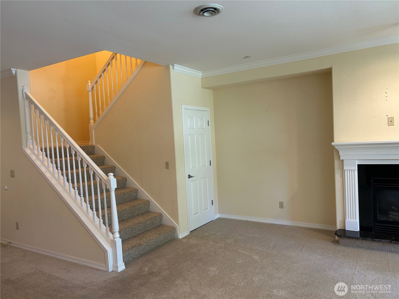 110 Cedar Avenue 203 Property Photo 13