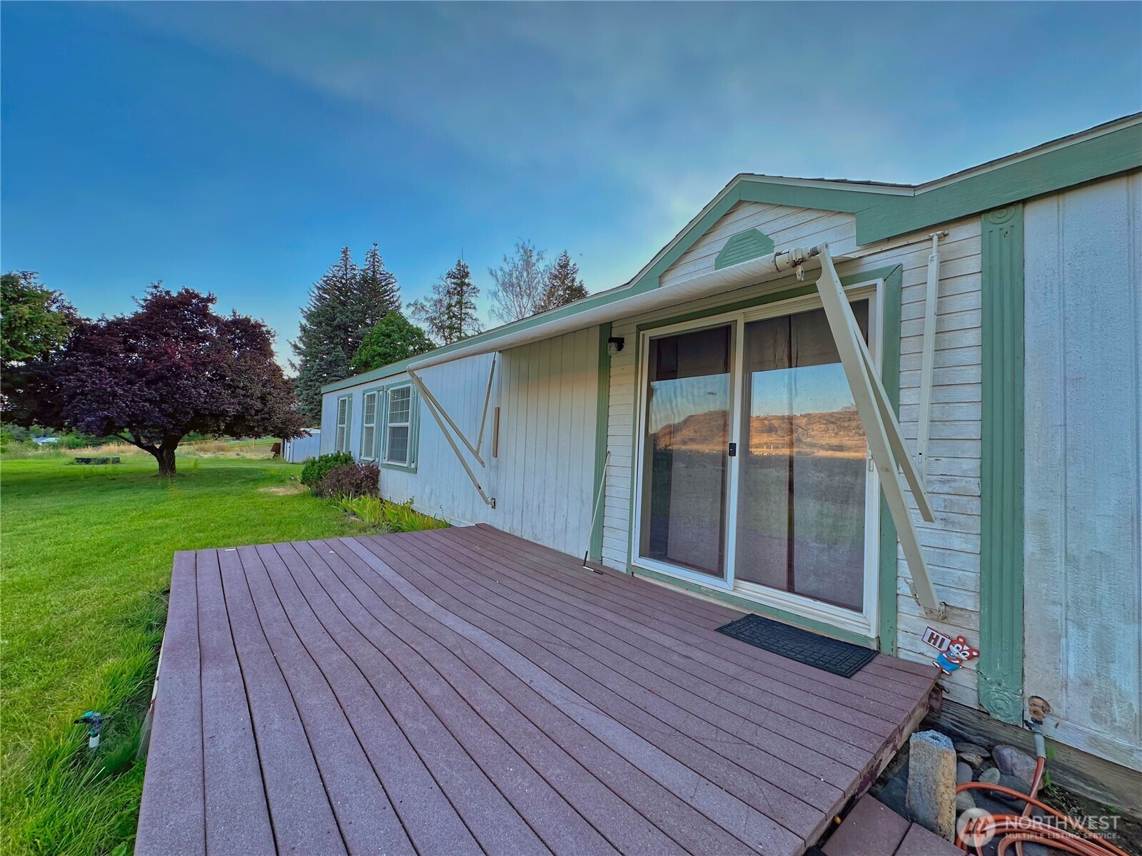 9 Sunrise Heights Road Property Photo 5