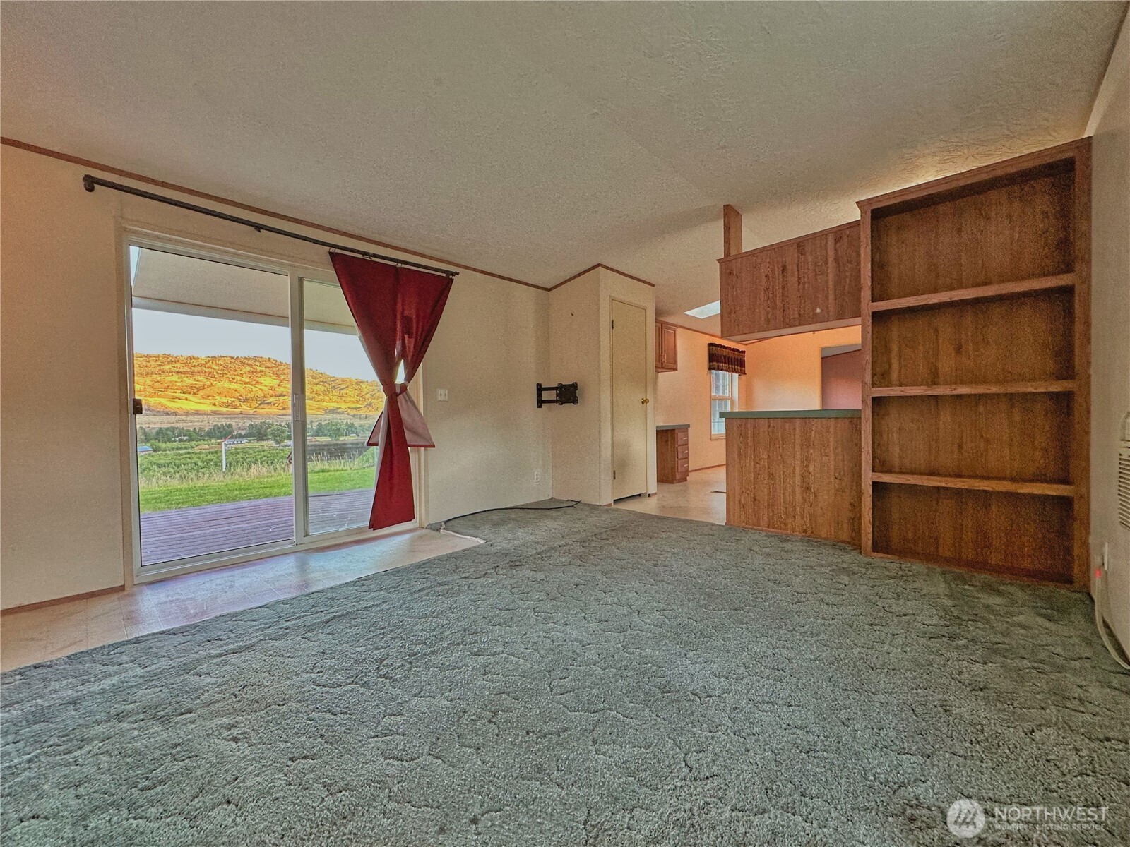 9 Sunrise Heights Road Property Photo 6