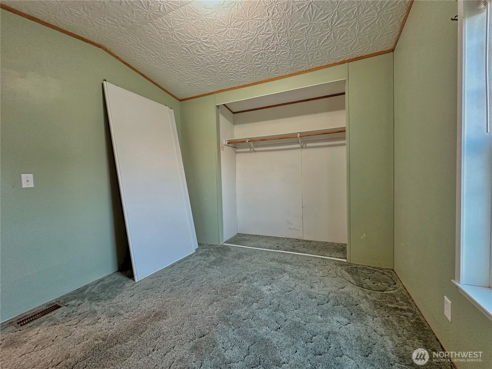 9 Sunrise Heights Road Property Photo 21
