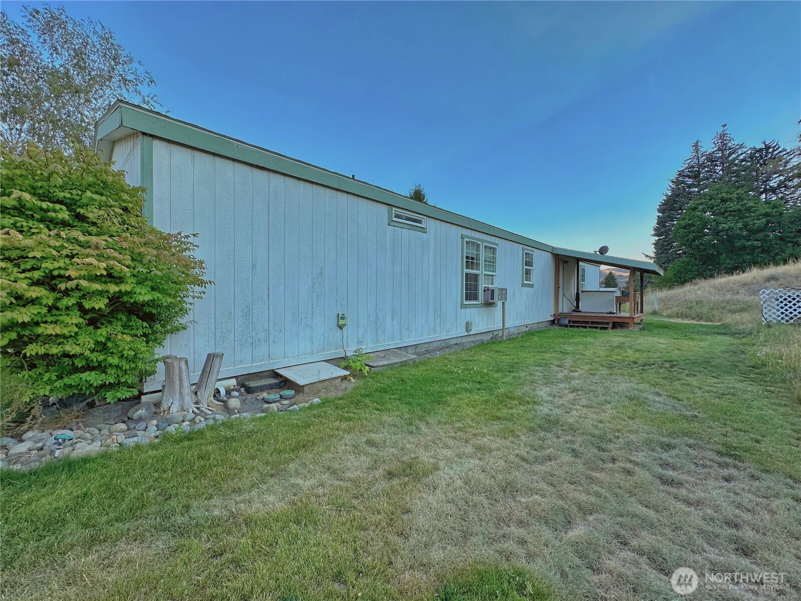 9 Sunrise Heights Road Property Photo 25