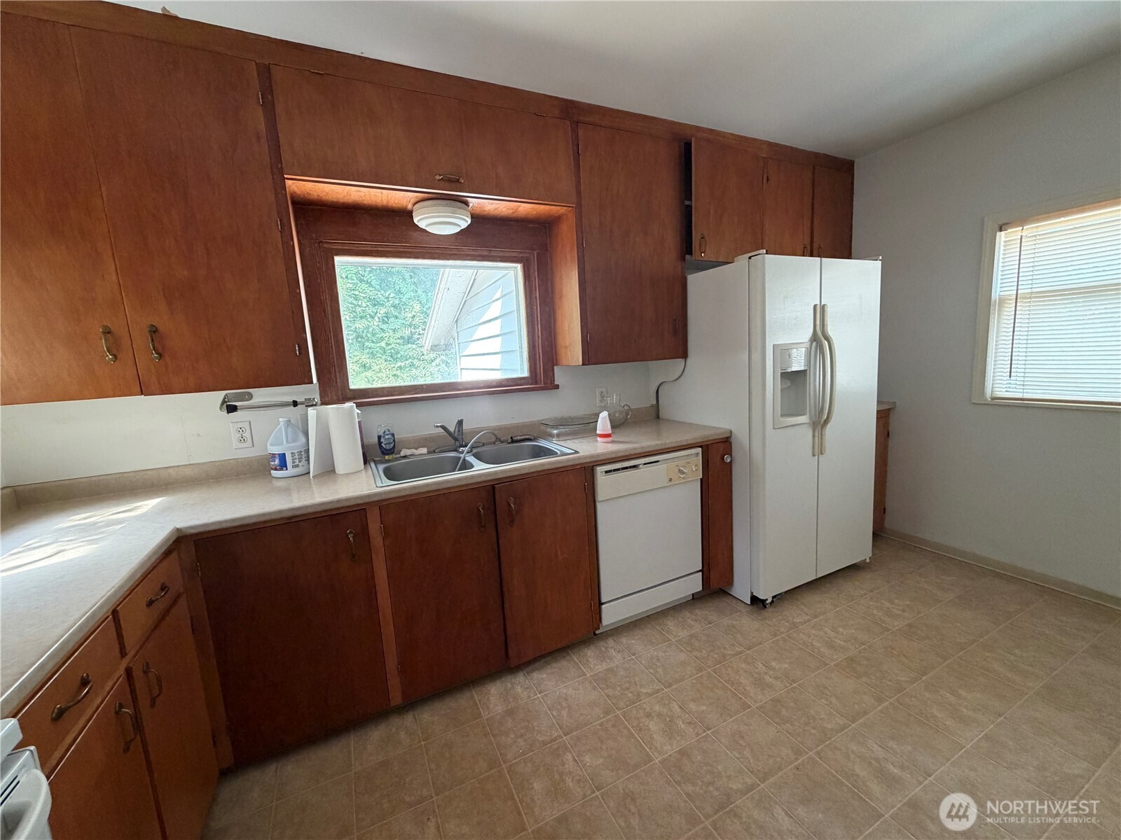 203 E Patit Street Property Photo 20