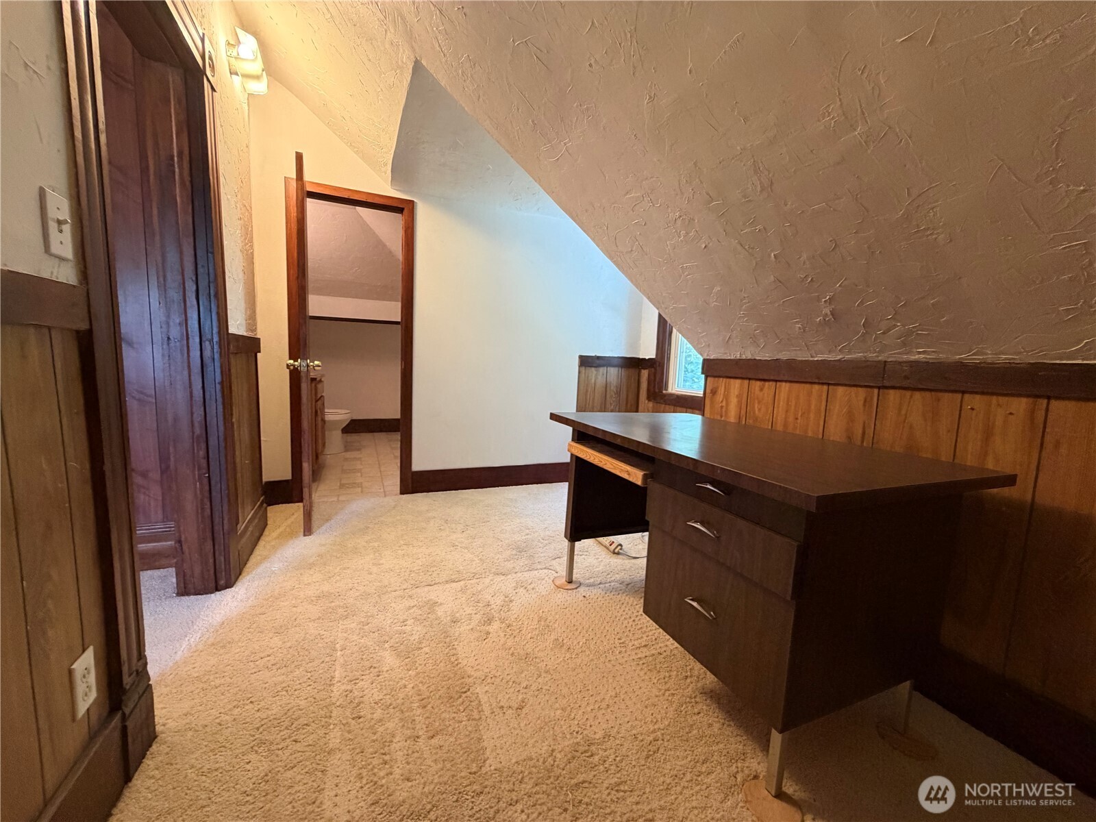 203 E Patit Street Property Photo 28