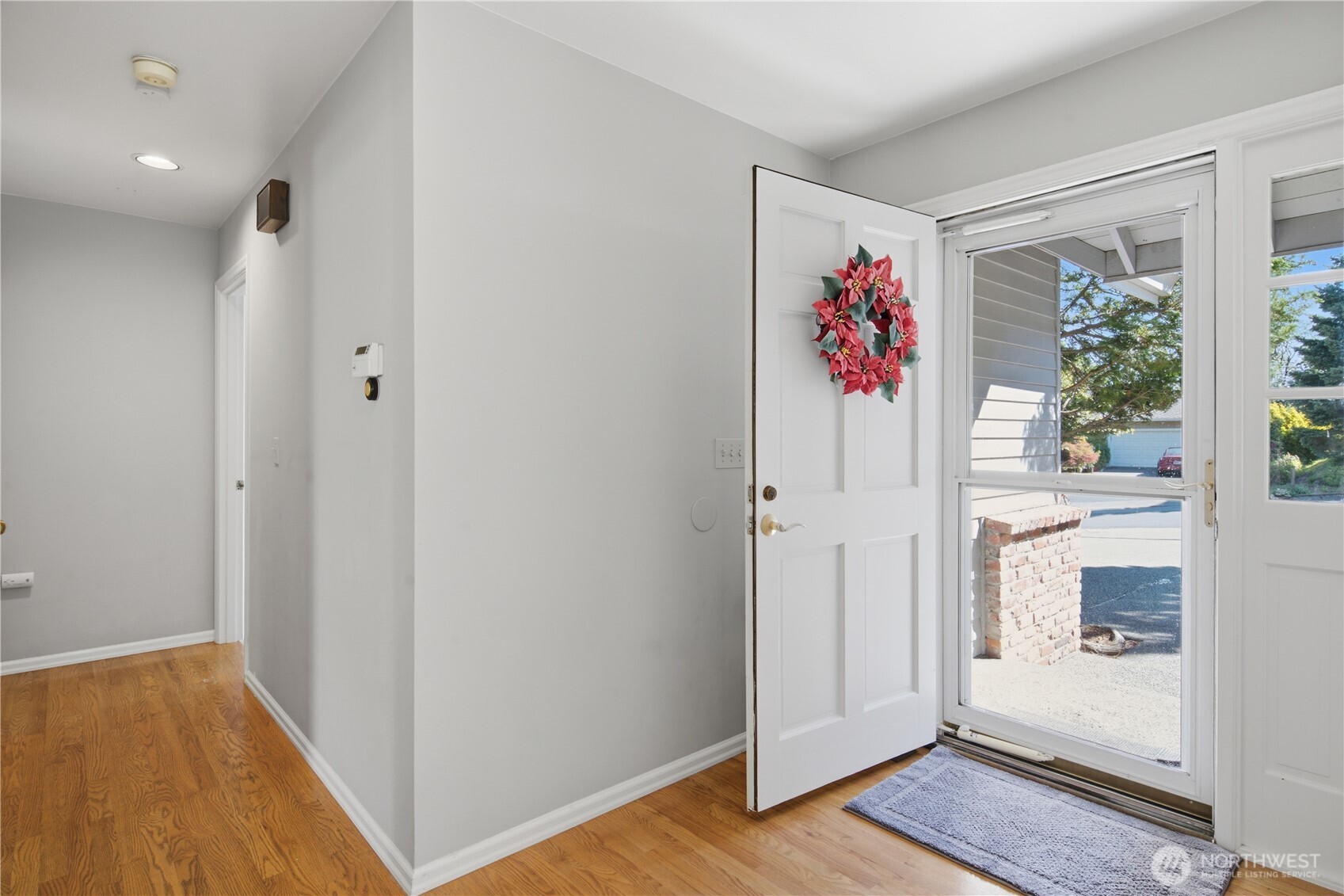 14018 Se 51st Place Property Photo 7