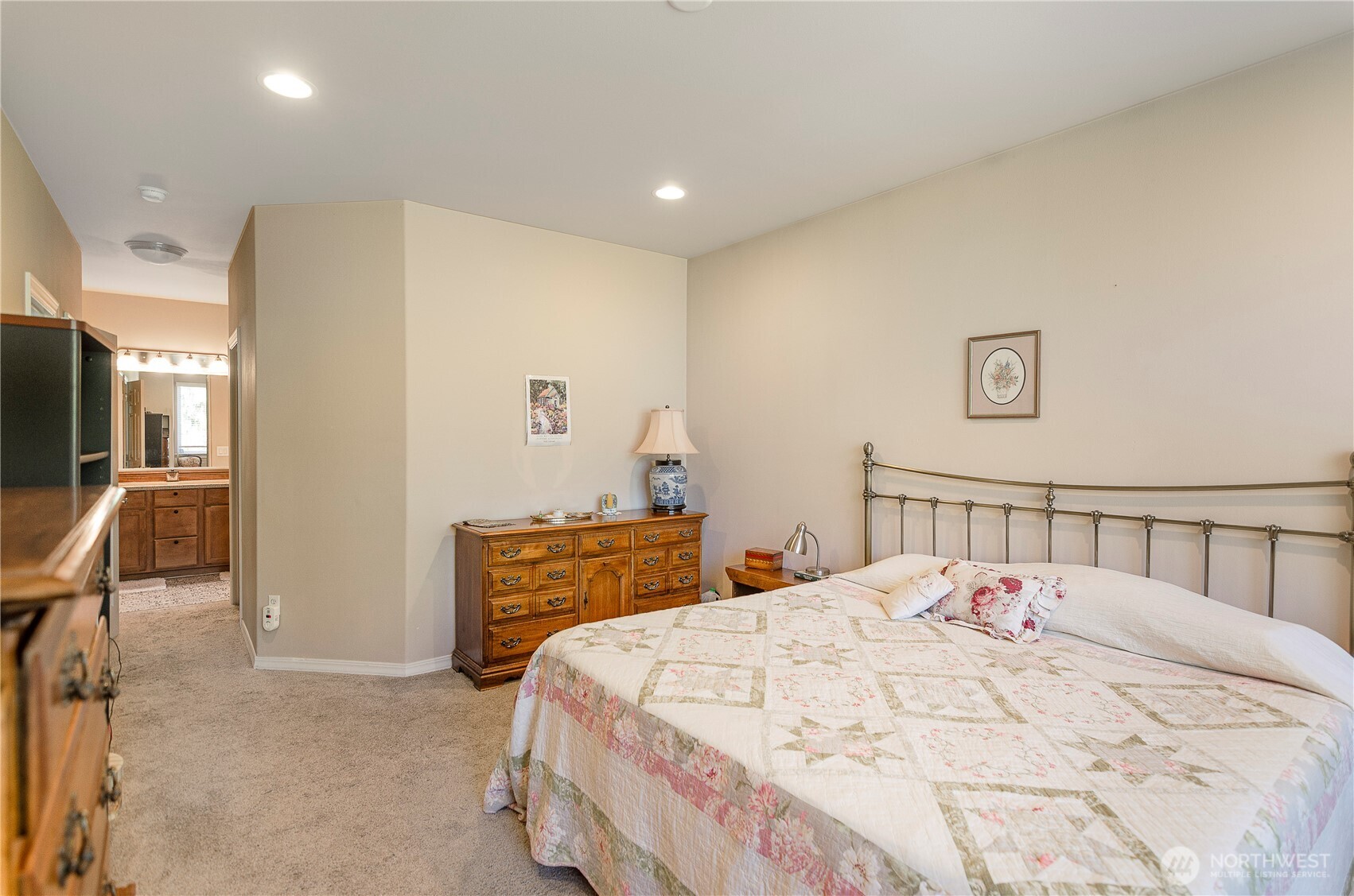 8210 Vashon Drive Property Photo 14