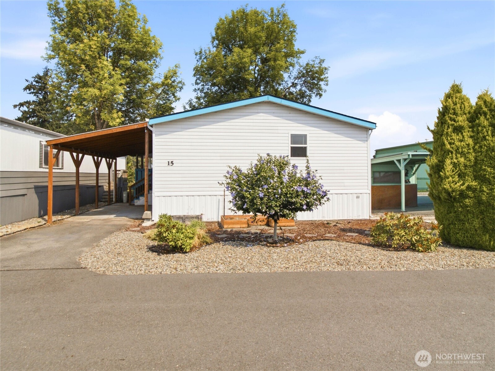 621 Nick Rd 15 Property Photo 2