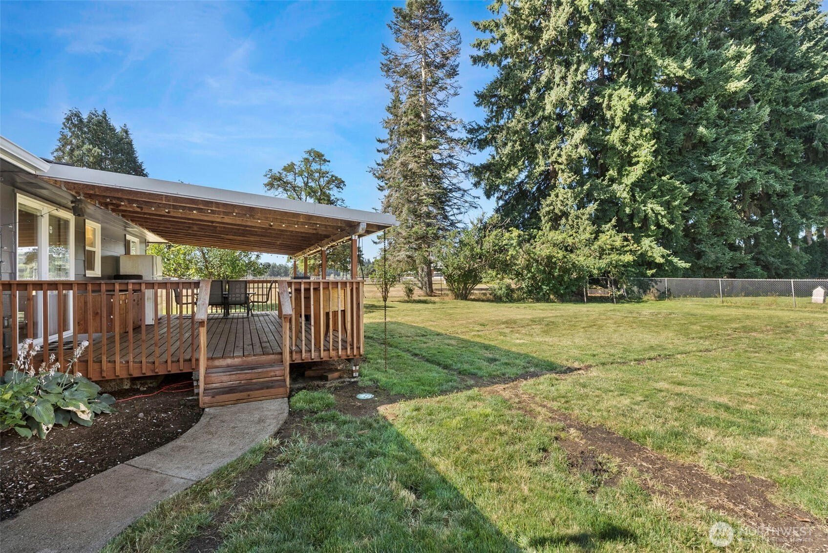 1013 Eshom Road Property Photo 23