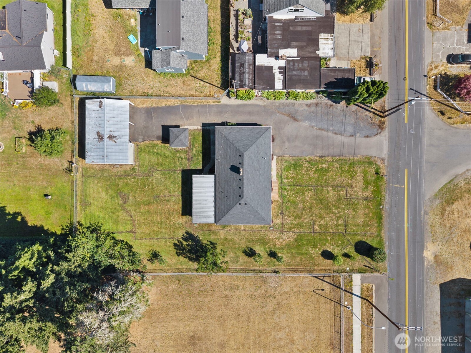 1013 Eshom Road Property Photo 39