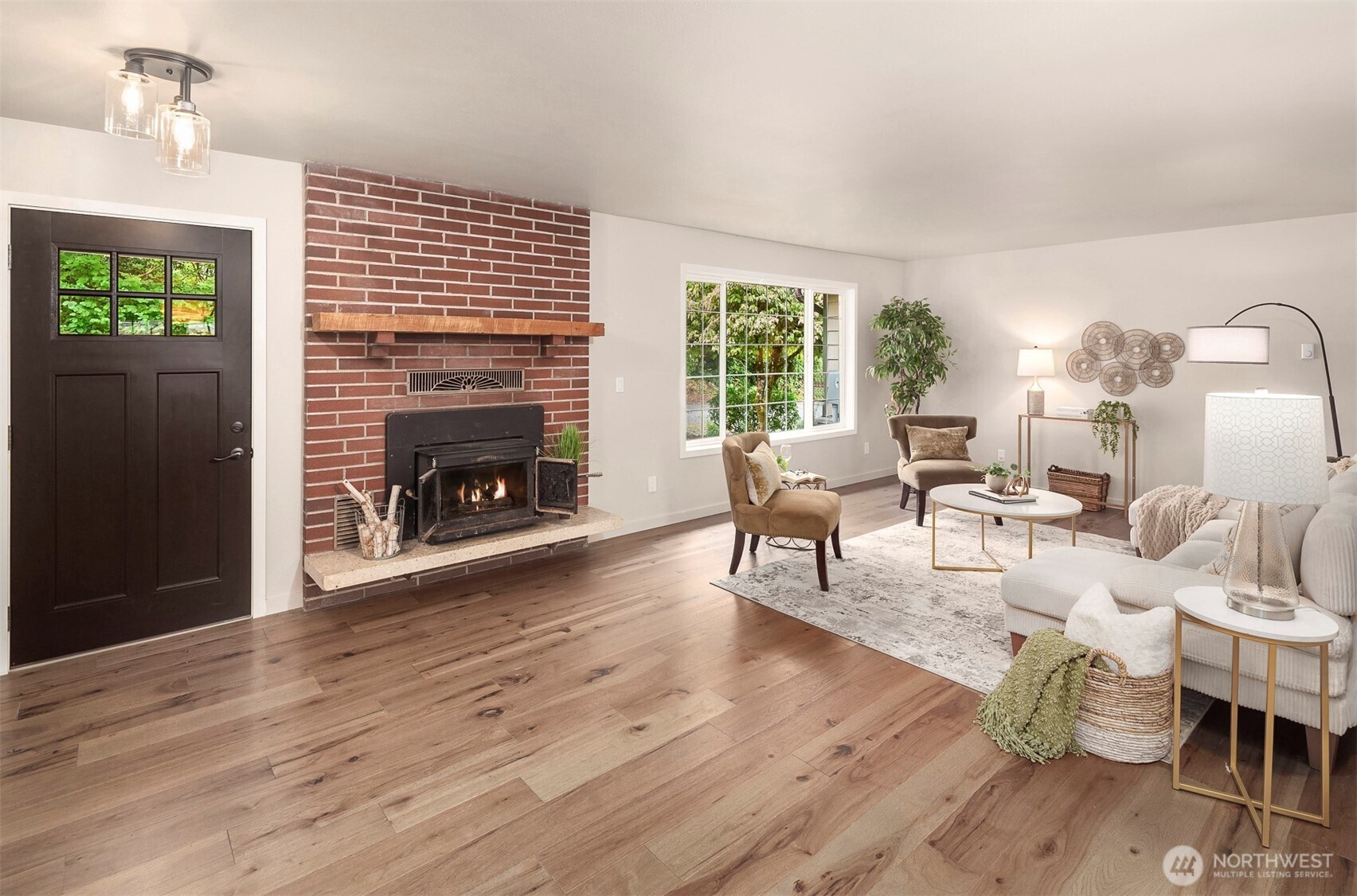 1305 233rd Street Property Photo 3
