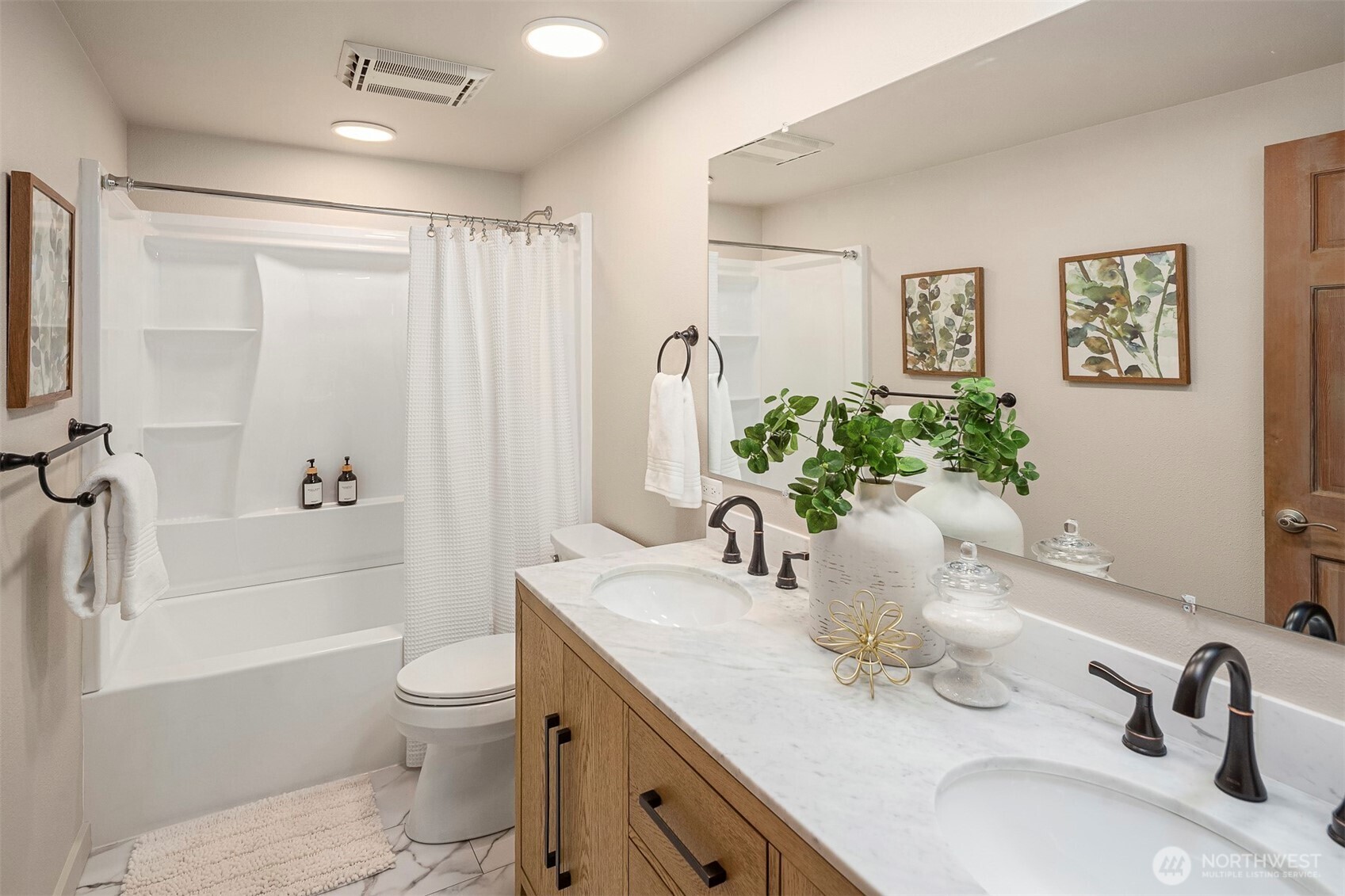 1305 233rd Street Property Photo 19