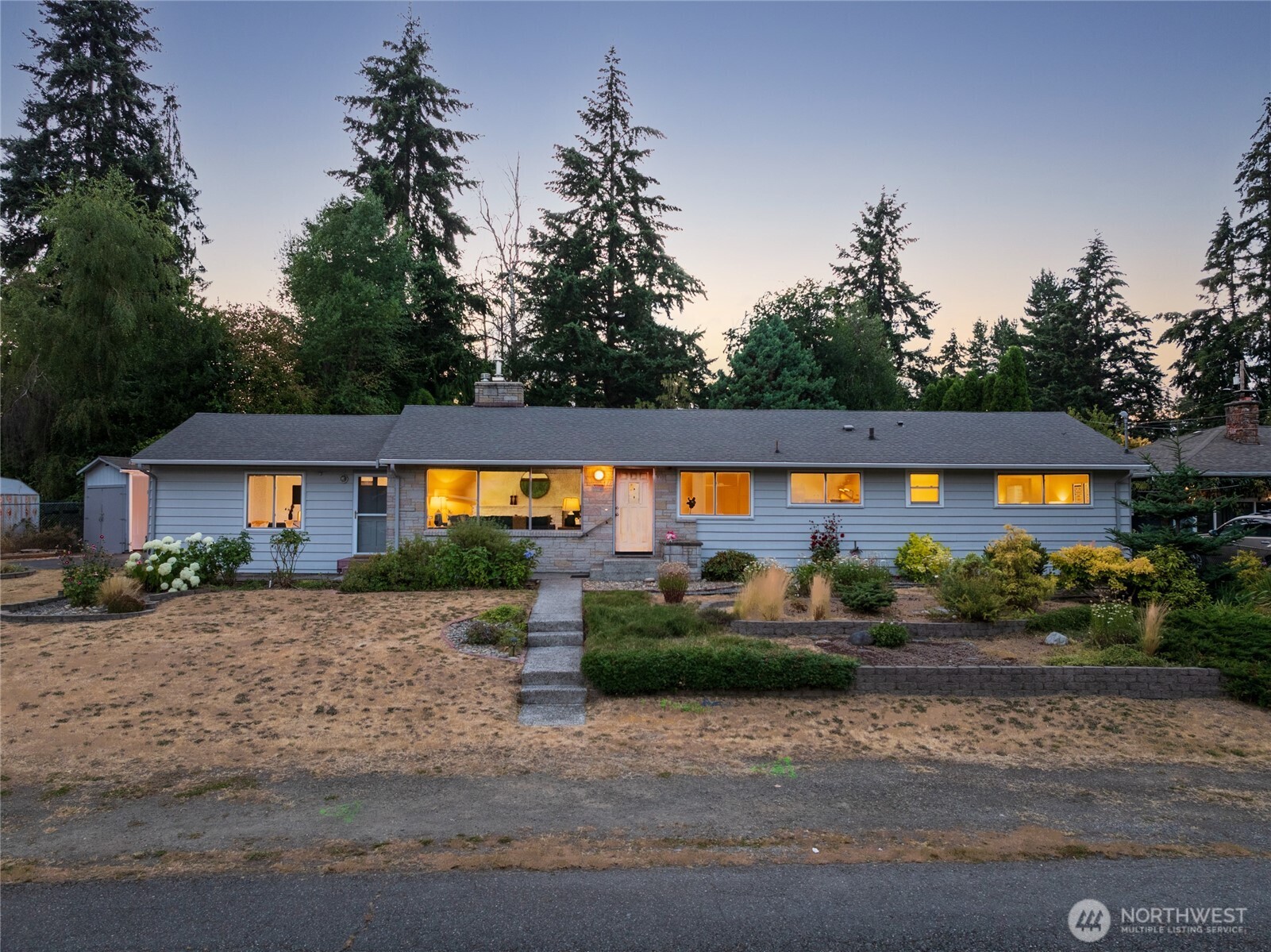 18930 66th Place Property Photo 1