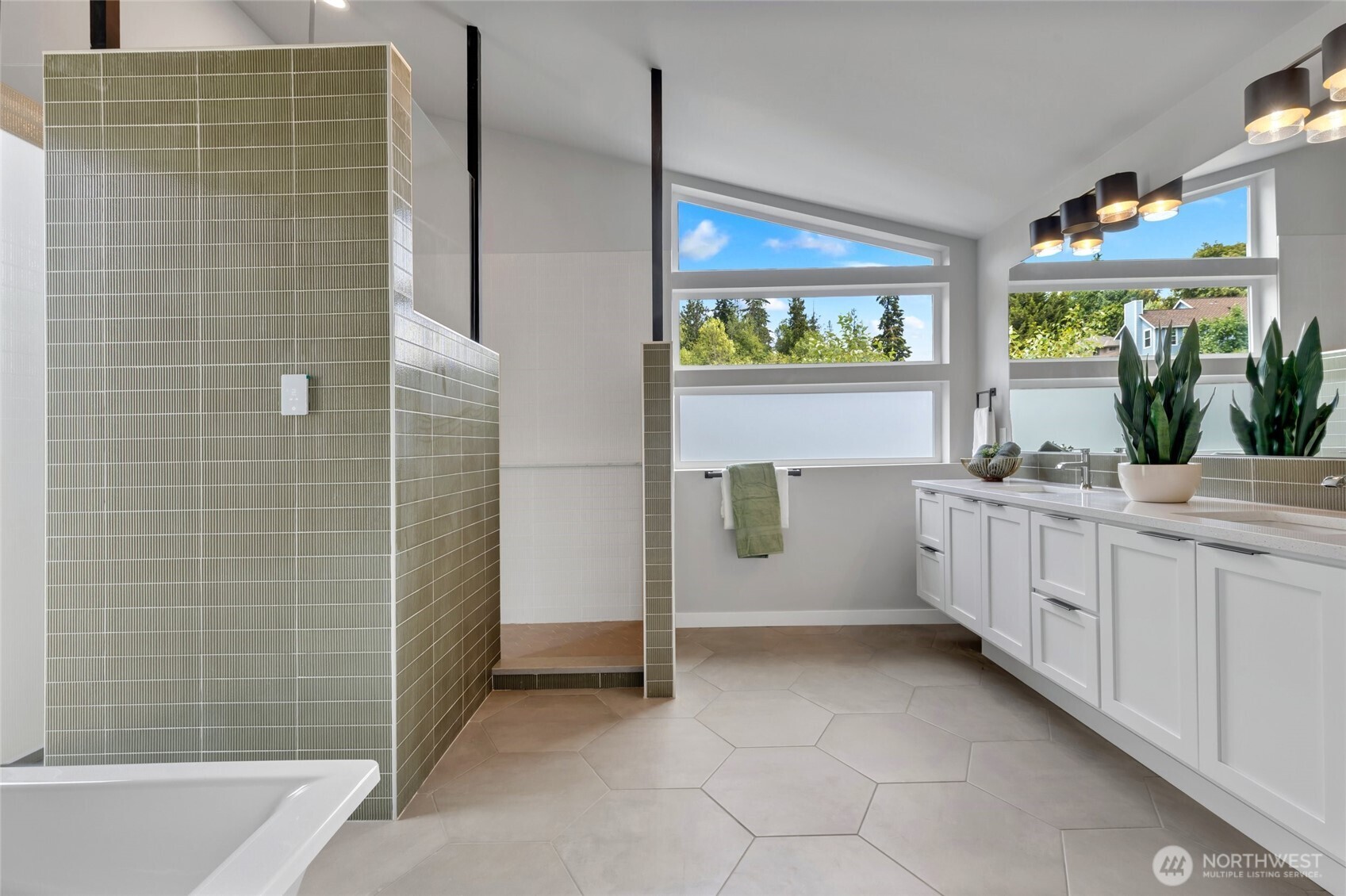 10052 Ne 196th Place Property Photo 25