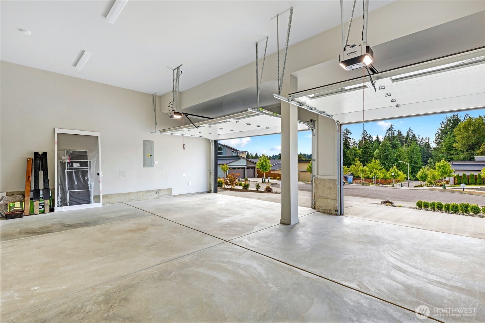 10052 Ne 196th Place Property Photo 35