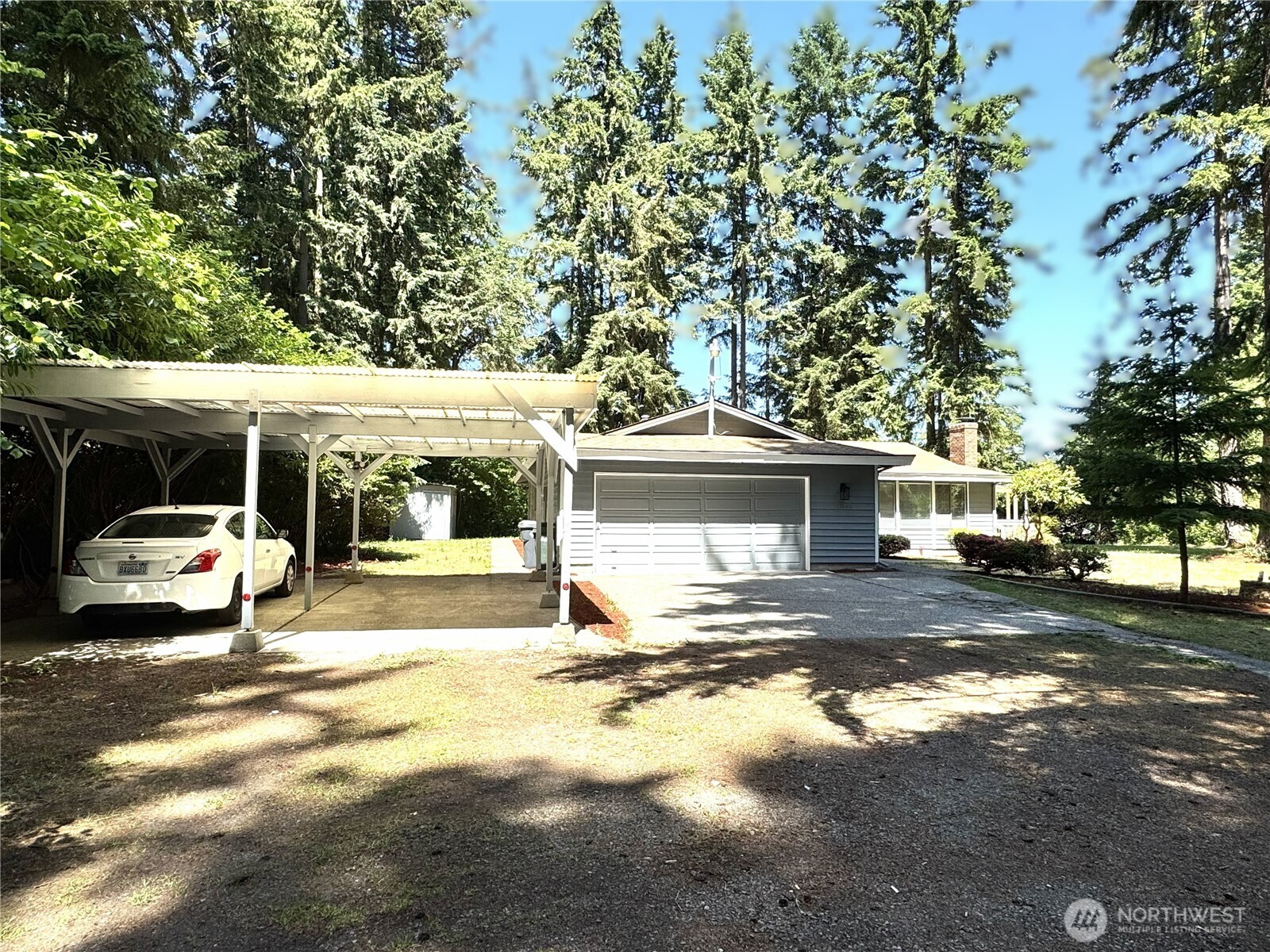 12602 Military Road Property Photo 4