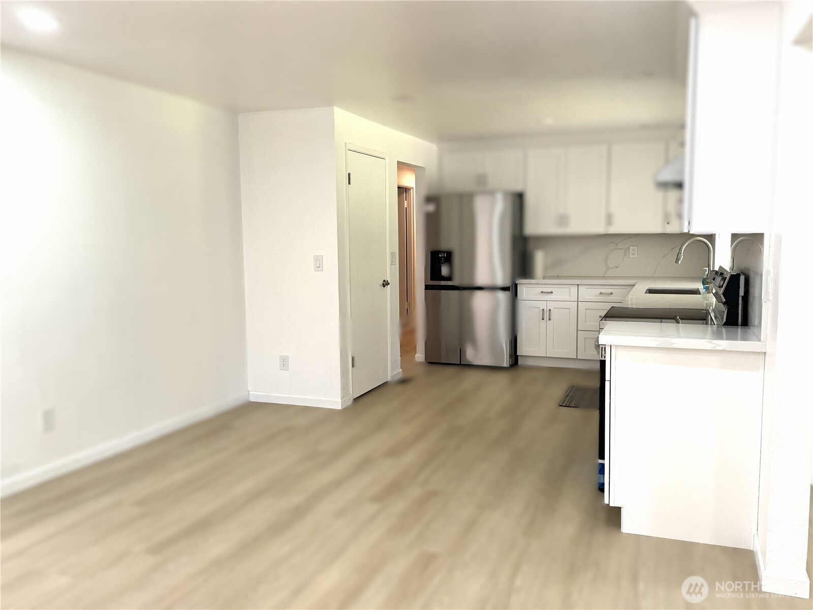 12602 Military Road Property Photo 6