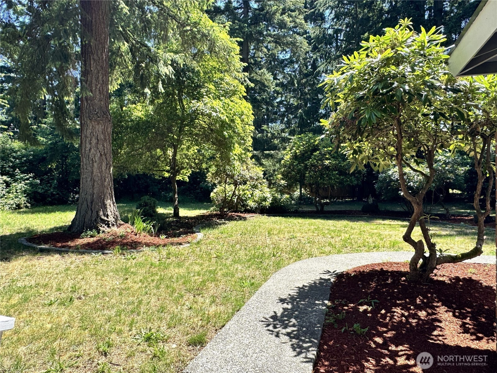 12602 Military Road Property Photo 15