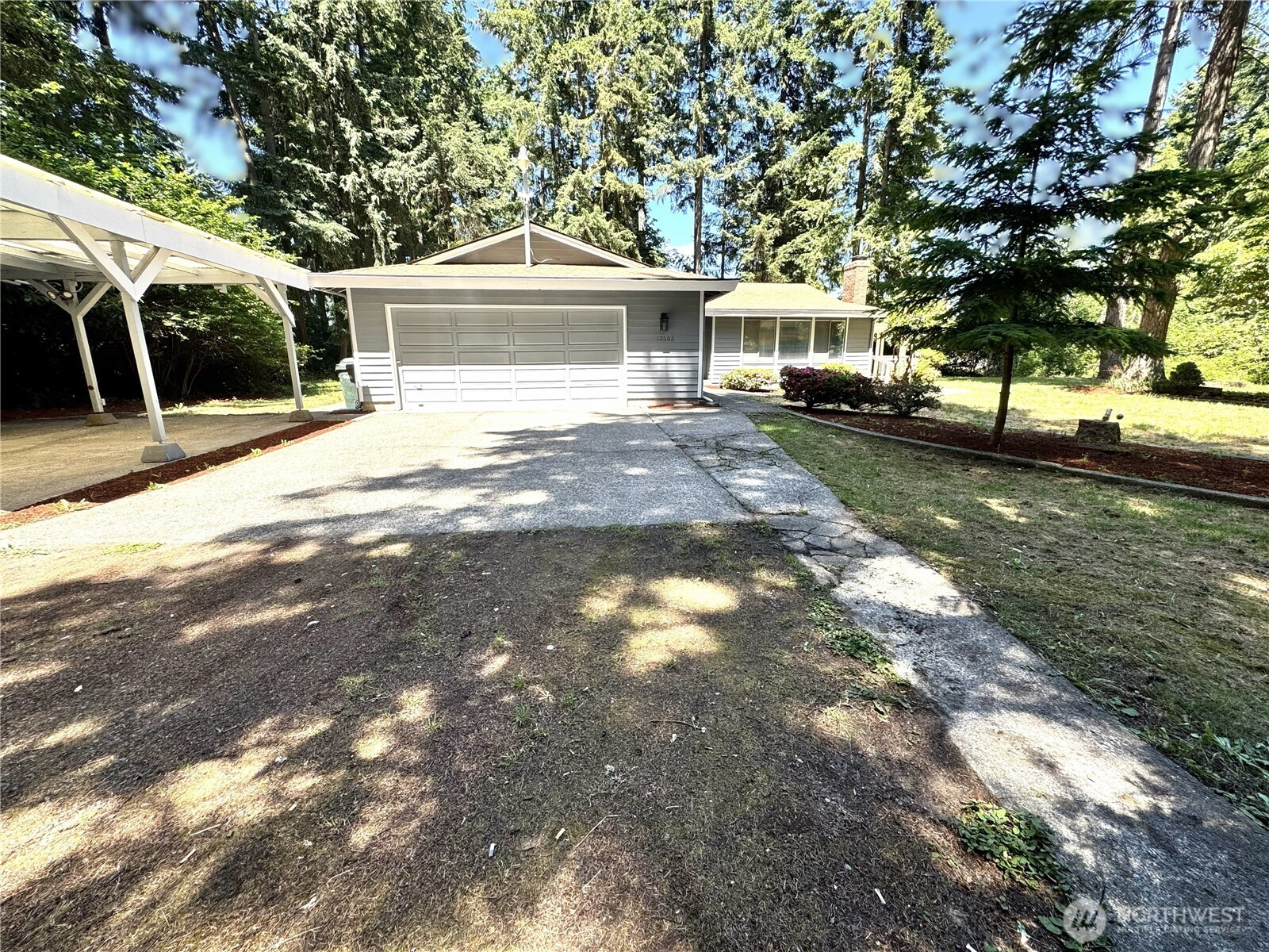 12602 Military Road Property Photo 16
