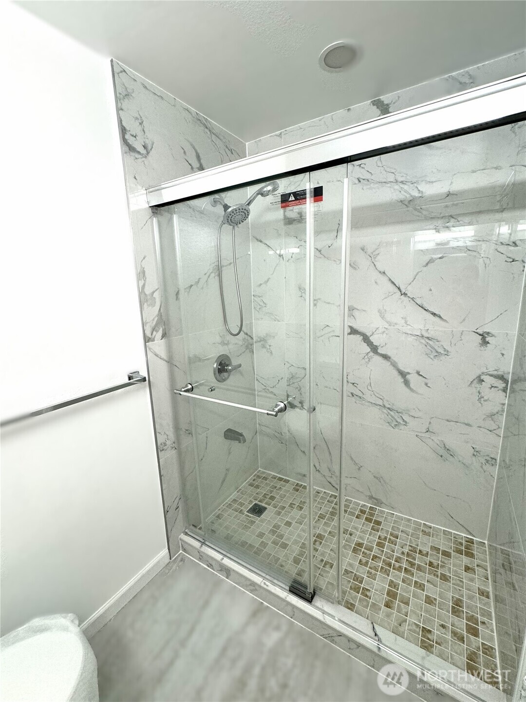12602 Military Road Property Photo 18