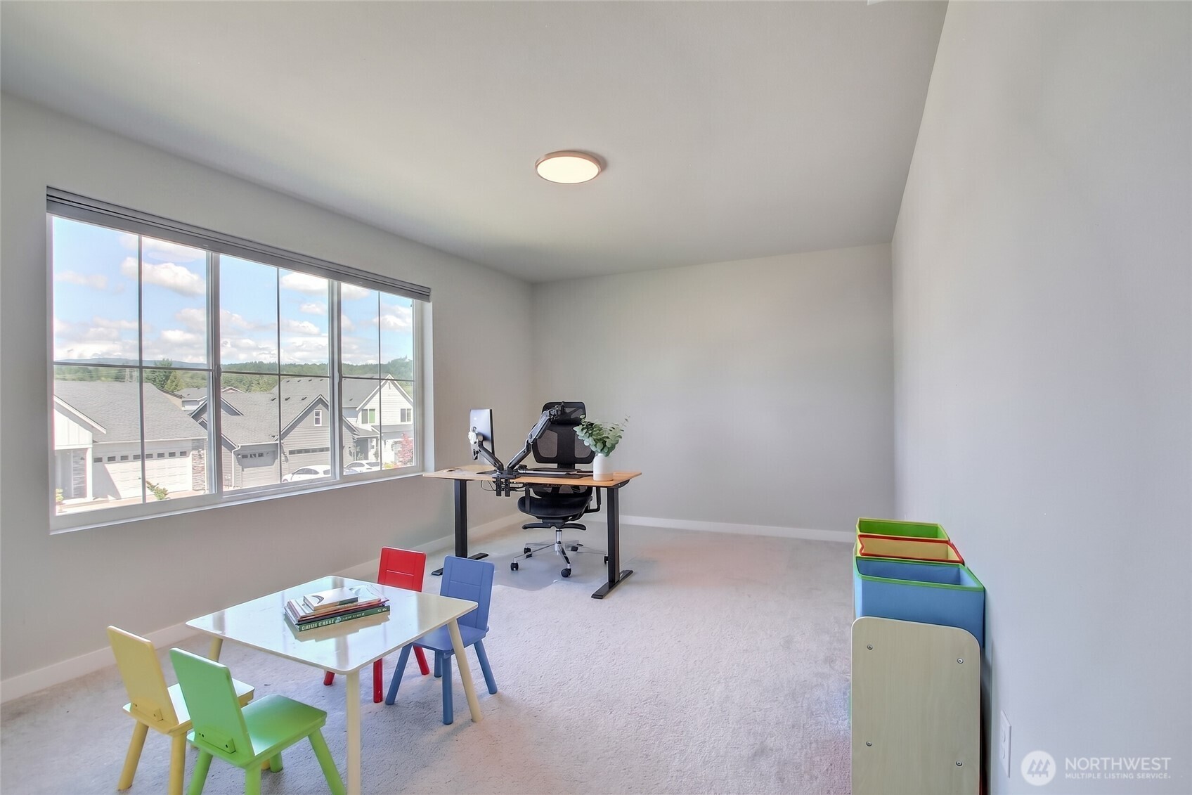 936 Yew Avenue Property Photo 22