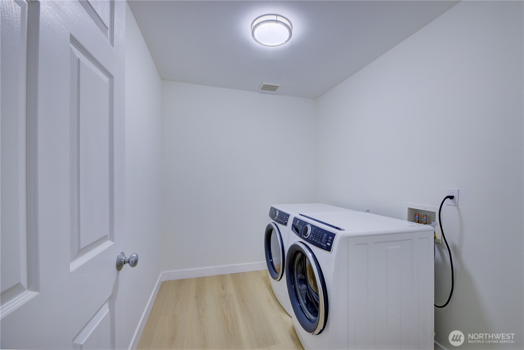 5128 Ne 11th Street Property Photo 13